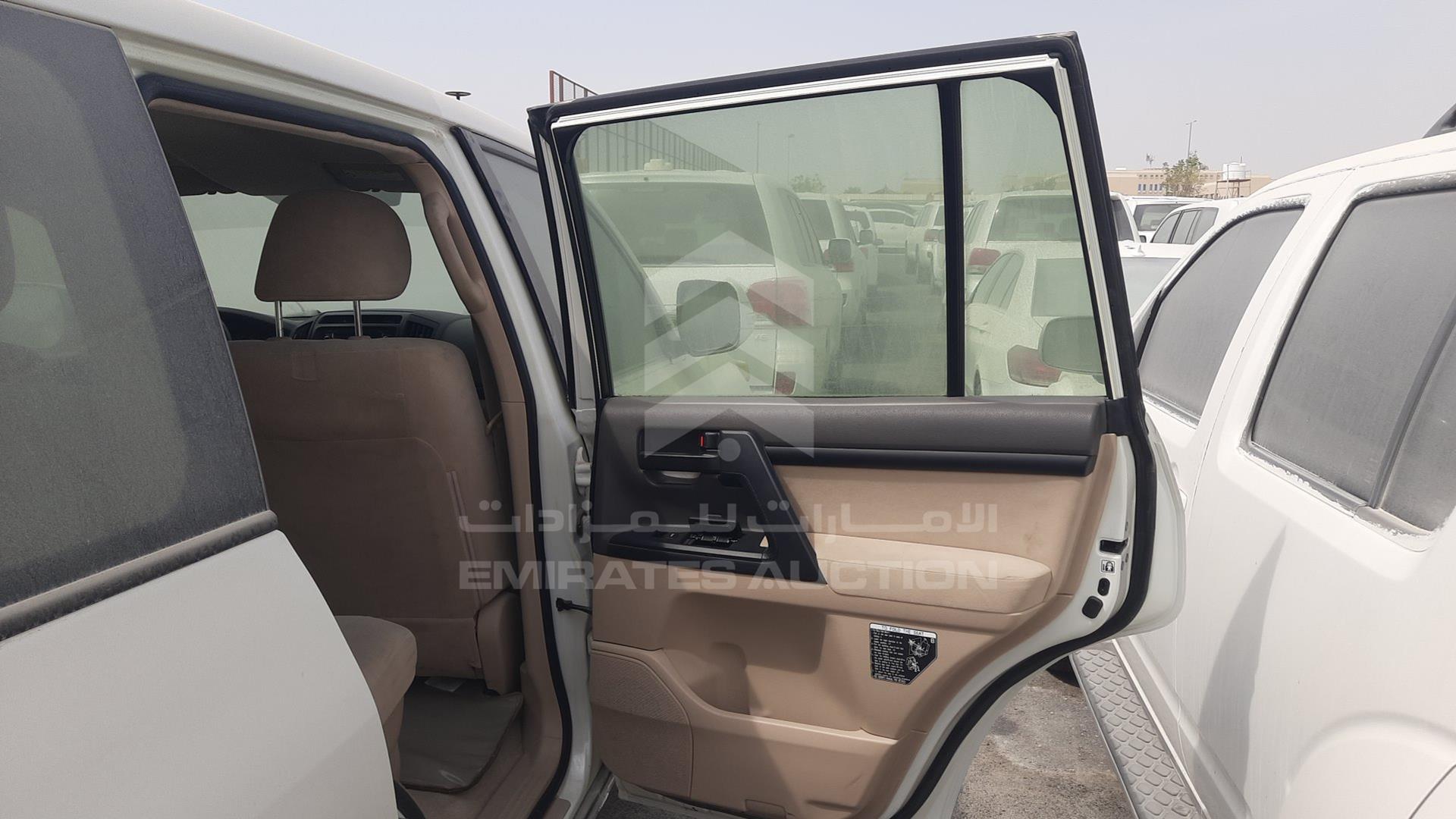 2013 TOYOTA LAND CRUISER VIN: JTMDU09J0D5065408