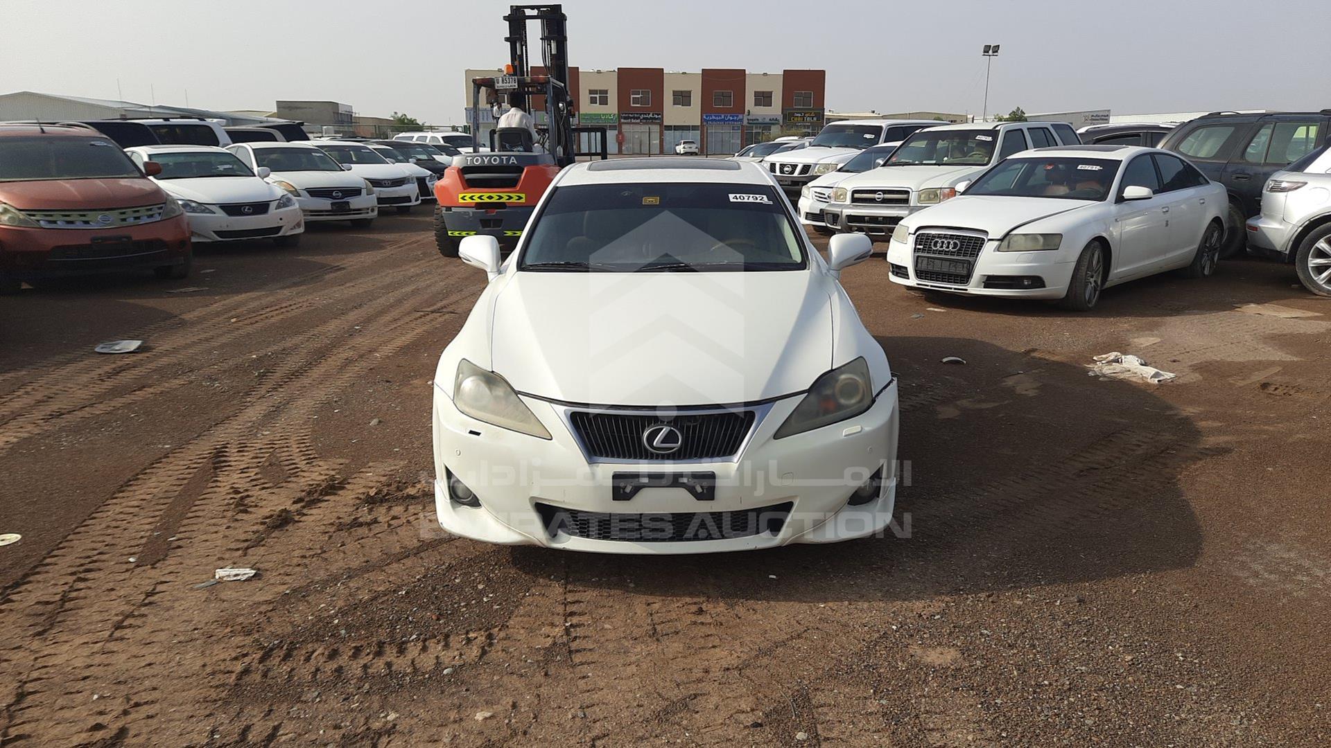 2011 LEXUS IS 250 VIN: JTHBK2623B5137851