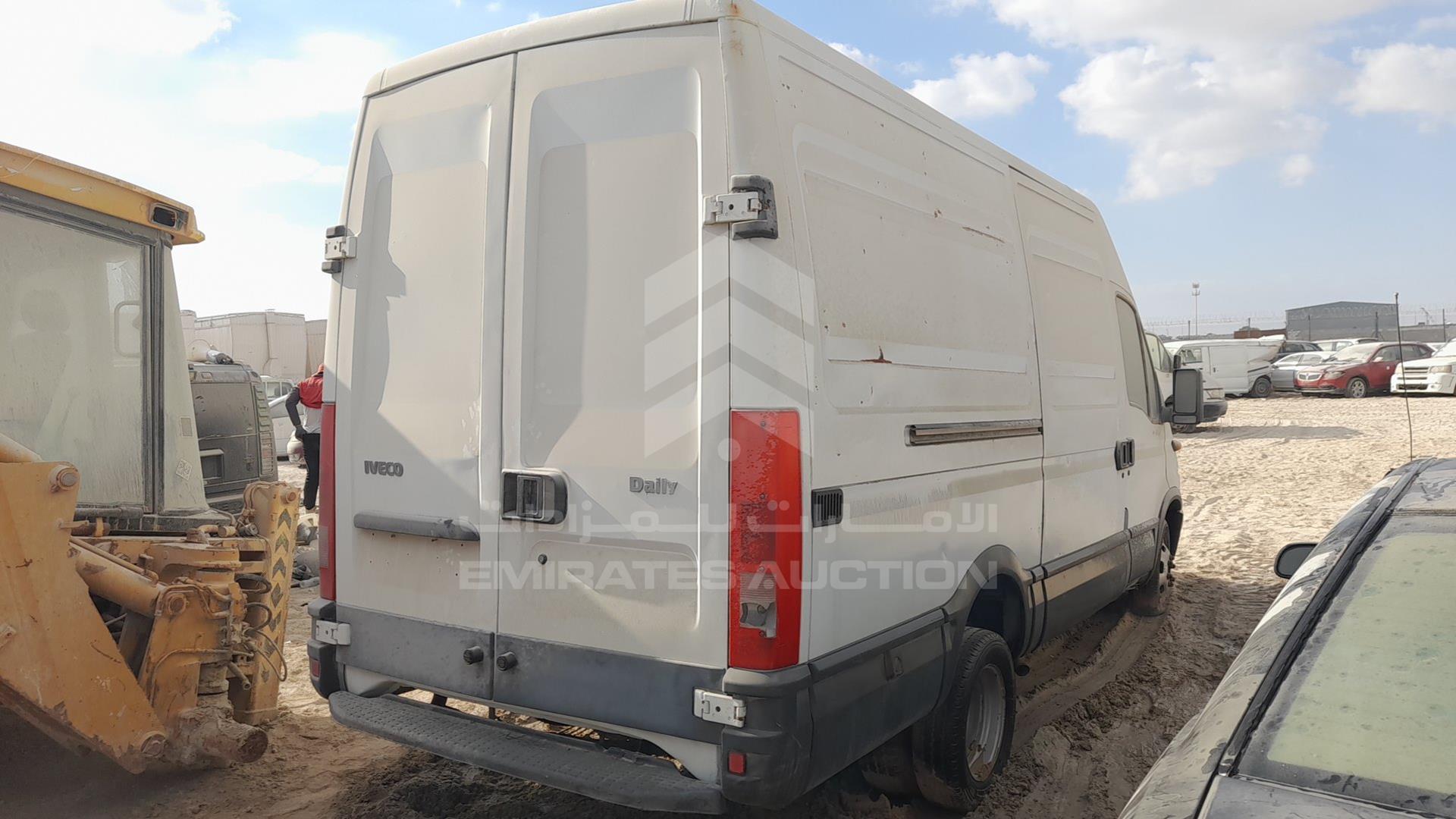 2005 IVECO DAILY VIN: ZCFC3572005506846