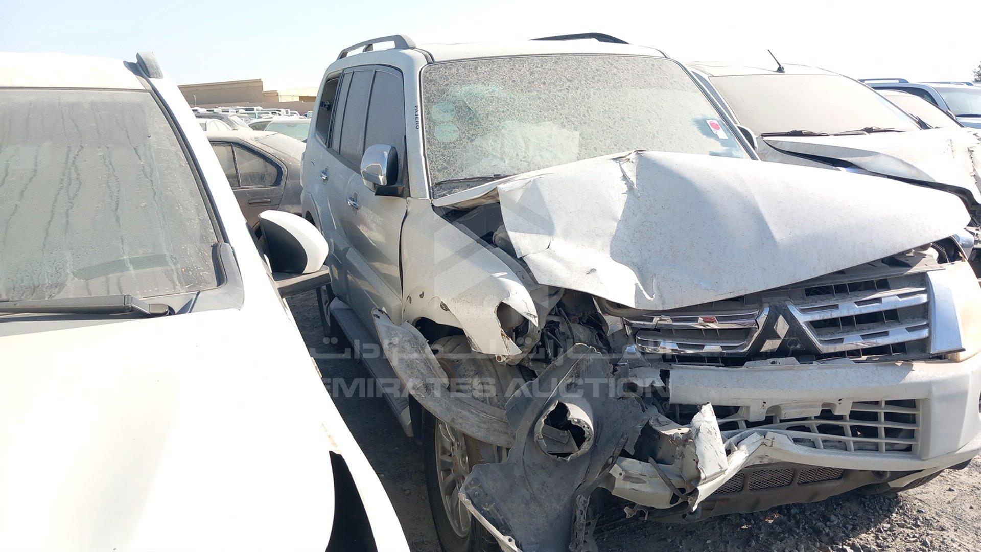 2013 MITSUBISHI PAJERO VIN: JMYLRV95WDJ709578