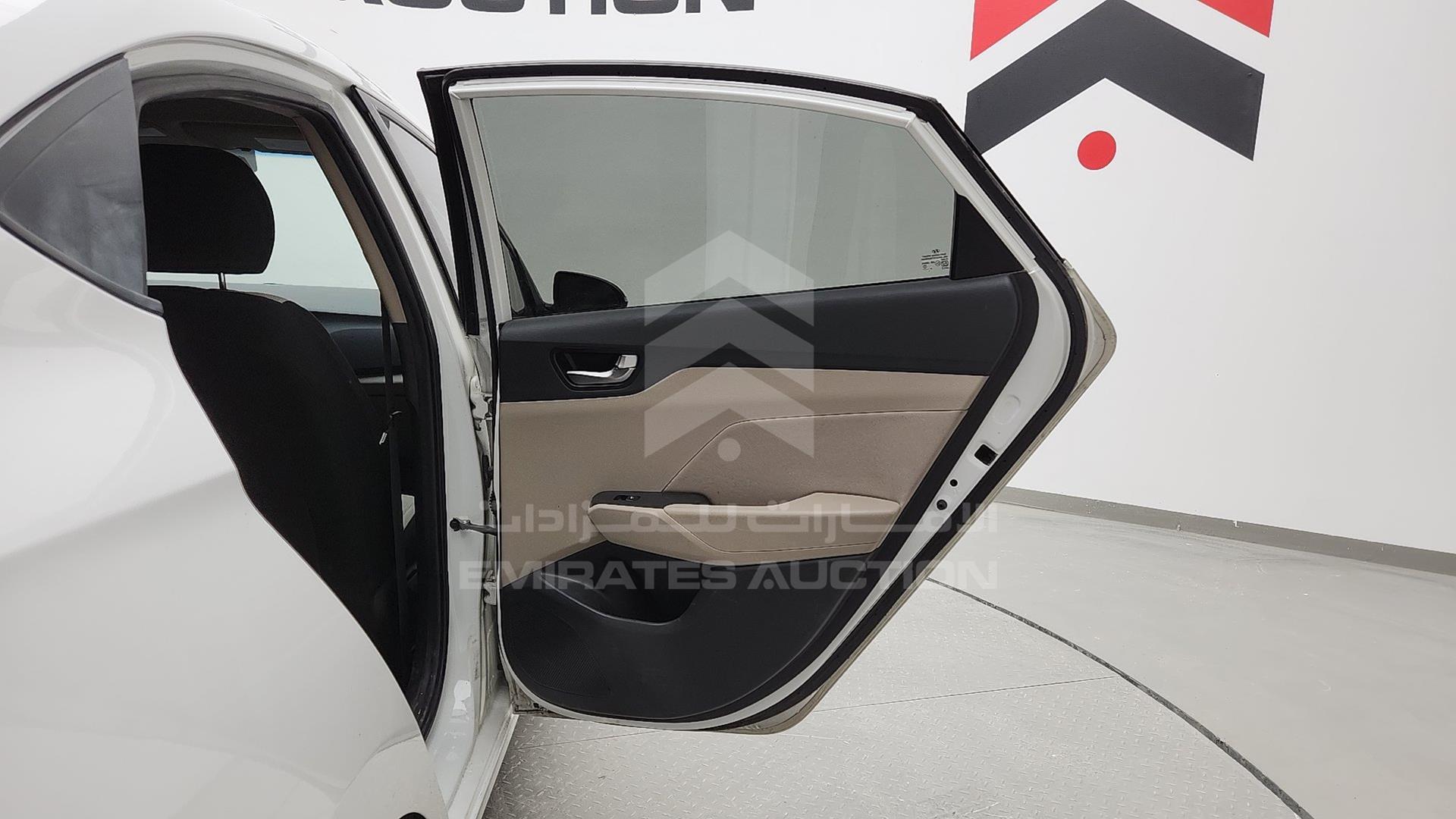 2020 HYUNDAI ACCENT VIN: MALC741C9LM179304