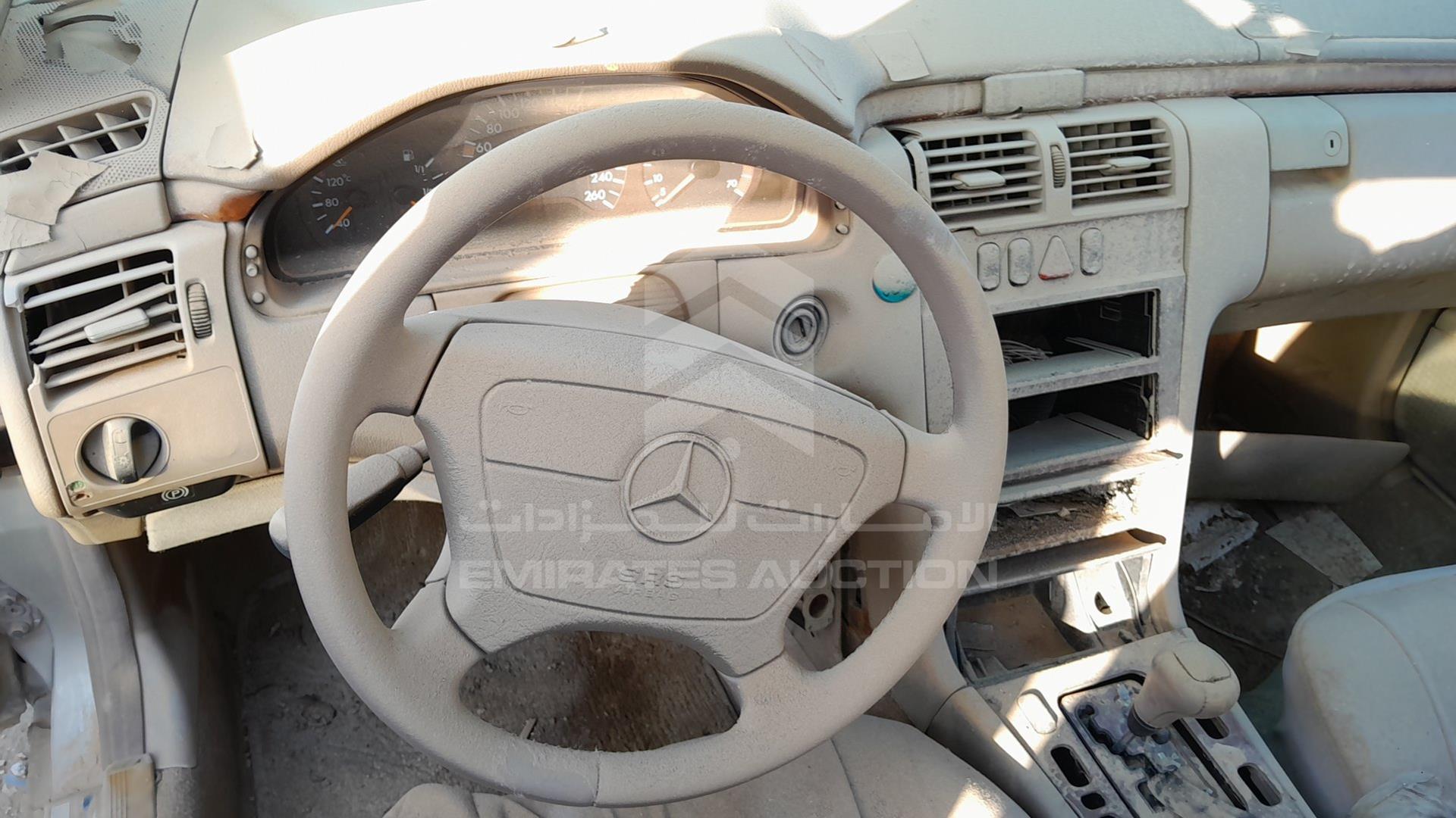 0 MERCEDES --- VIN: WDB2100631A624498
