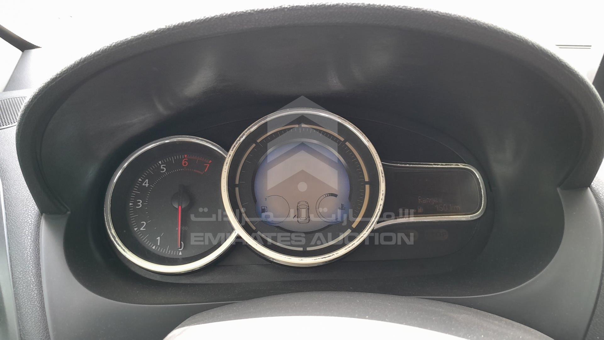2014 RENAULT FLUENCE VIN: VF1LZLET2EC274201