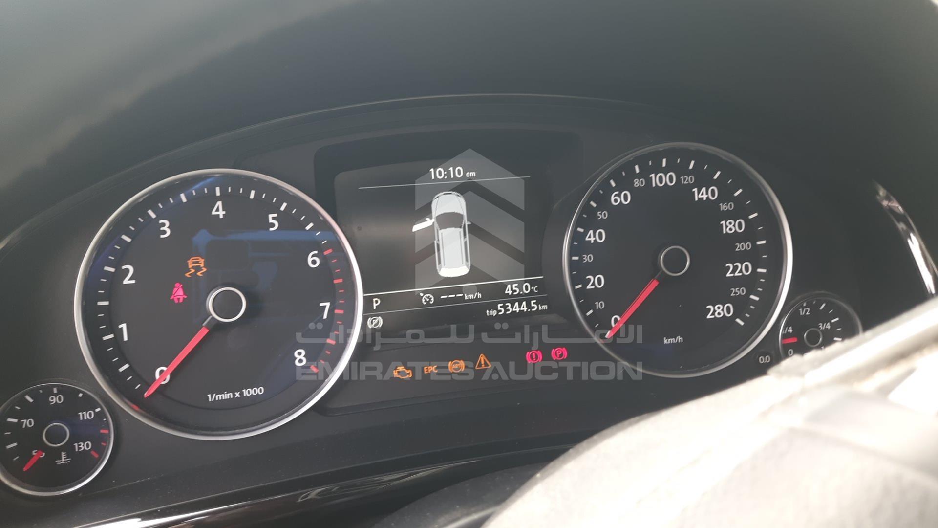 2013 VOLKSWAGEN TOUAREG VIN: WVGBC2BP0DD000306