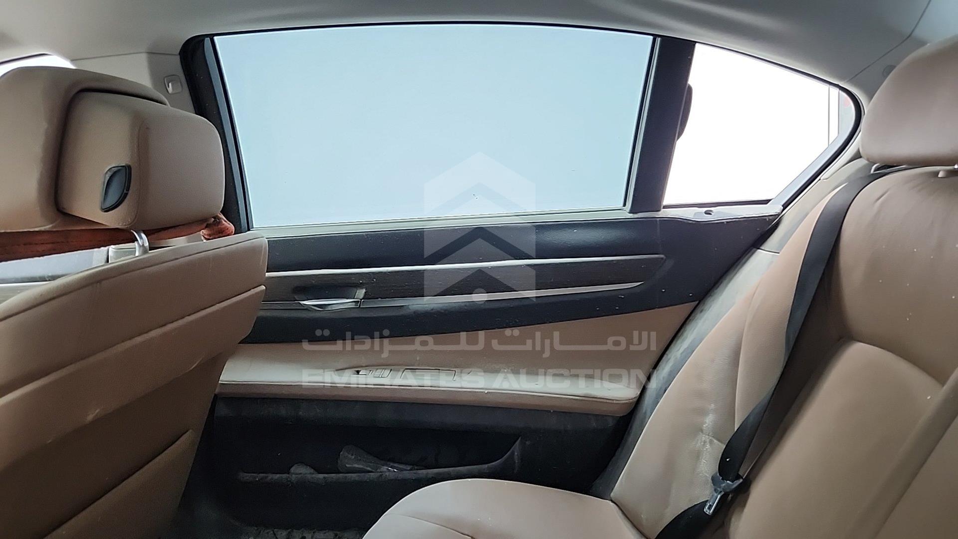 2011 BMW 740 LI VIN: WBAKB2109BC676829
