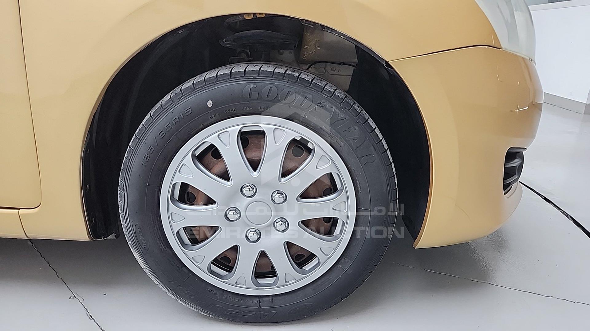 2014 NISSAN TIIDA VIN: MNTBC2C98E6001173
