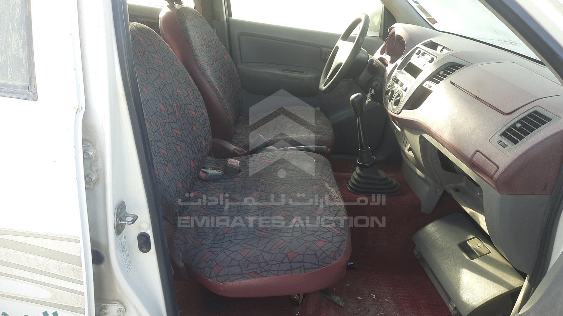 2007 TOYOTA HILUX VIN: MR0EX12G872013659