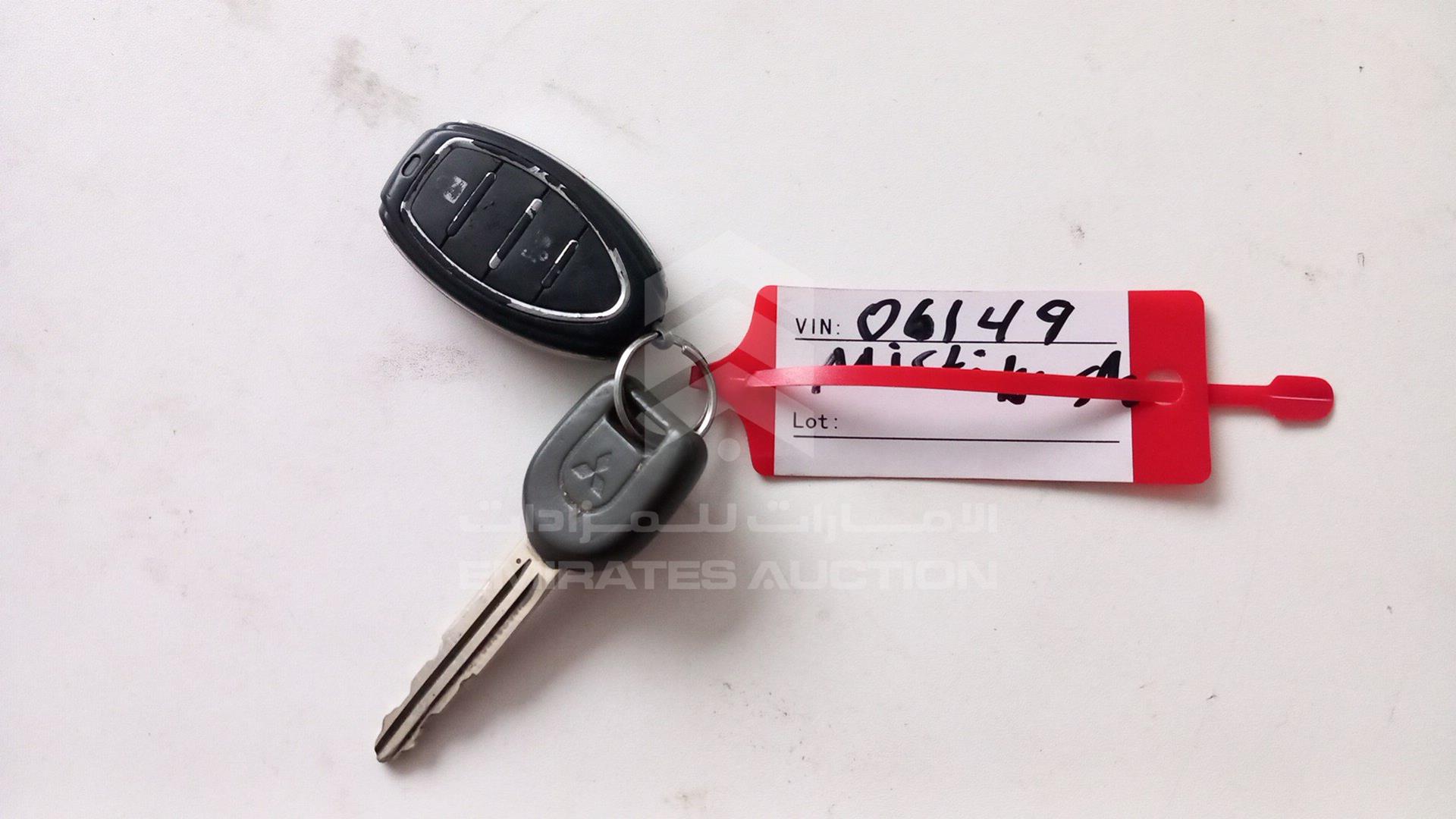 2007 MITSUBISHI PAJERO VIN: JMYMRV63W7J706149