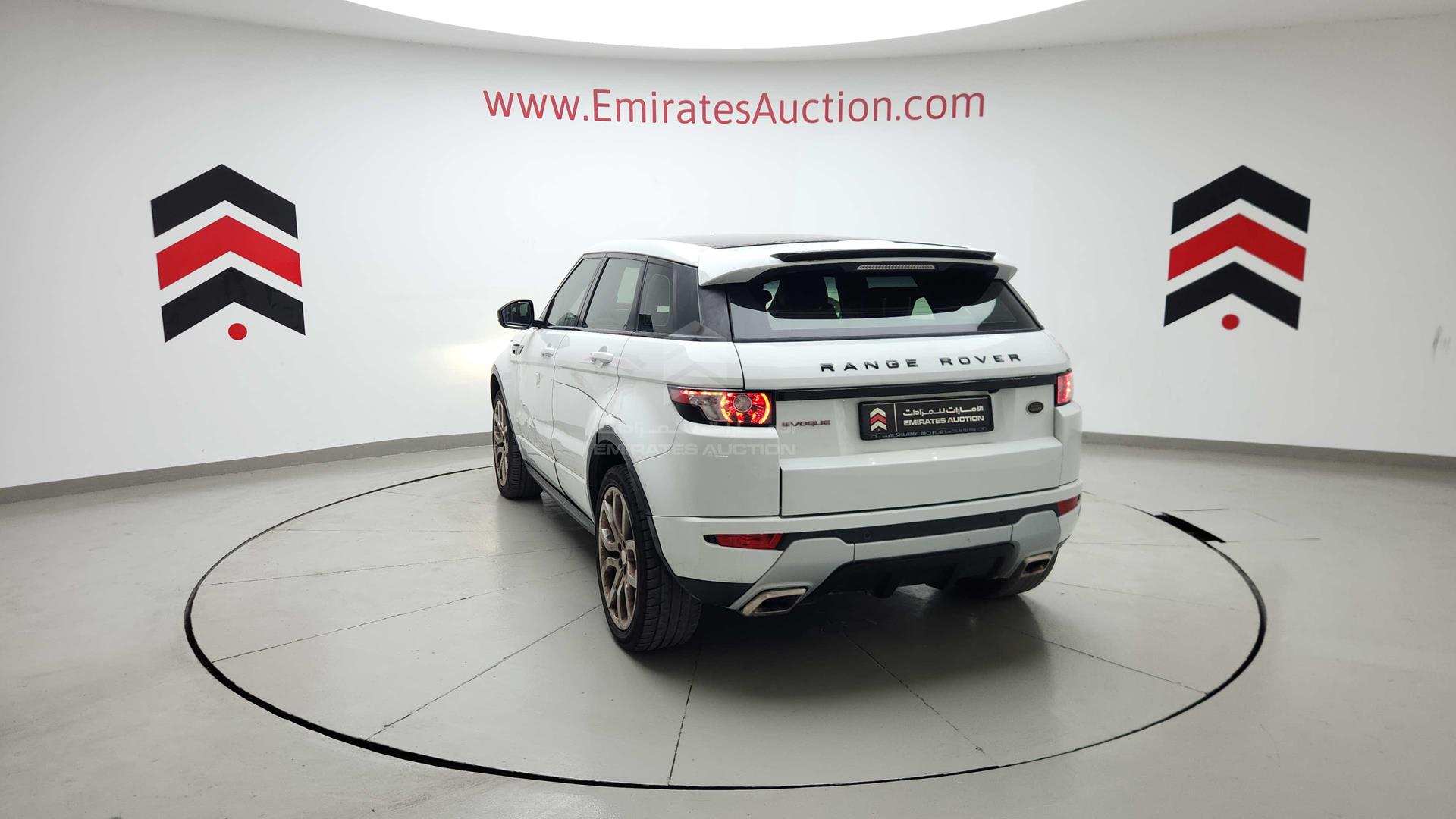 2015 RANGE ROVER EVOQUE VIN: SALVA2BG2FH961825