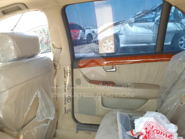 Lexus LS 430 2004 JTHBN36F440145926 Image 16