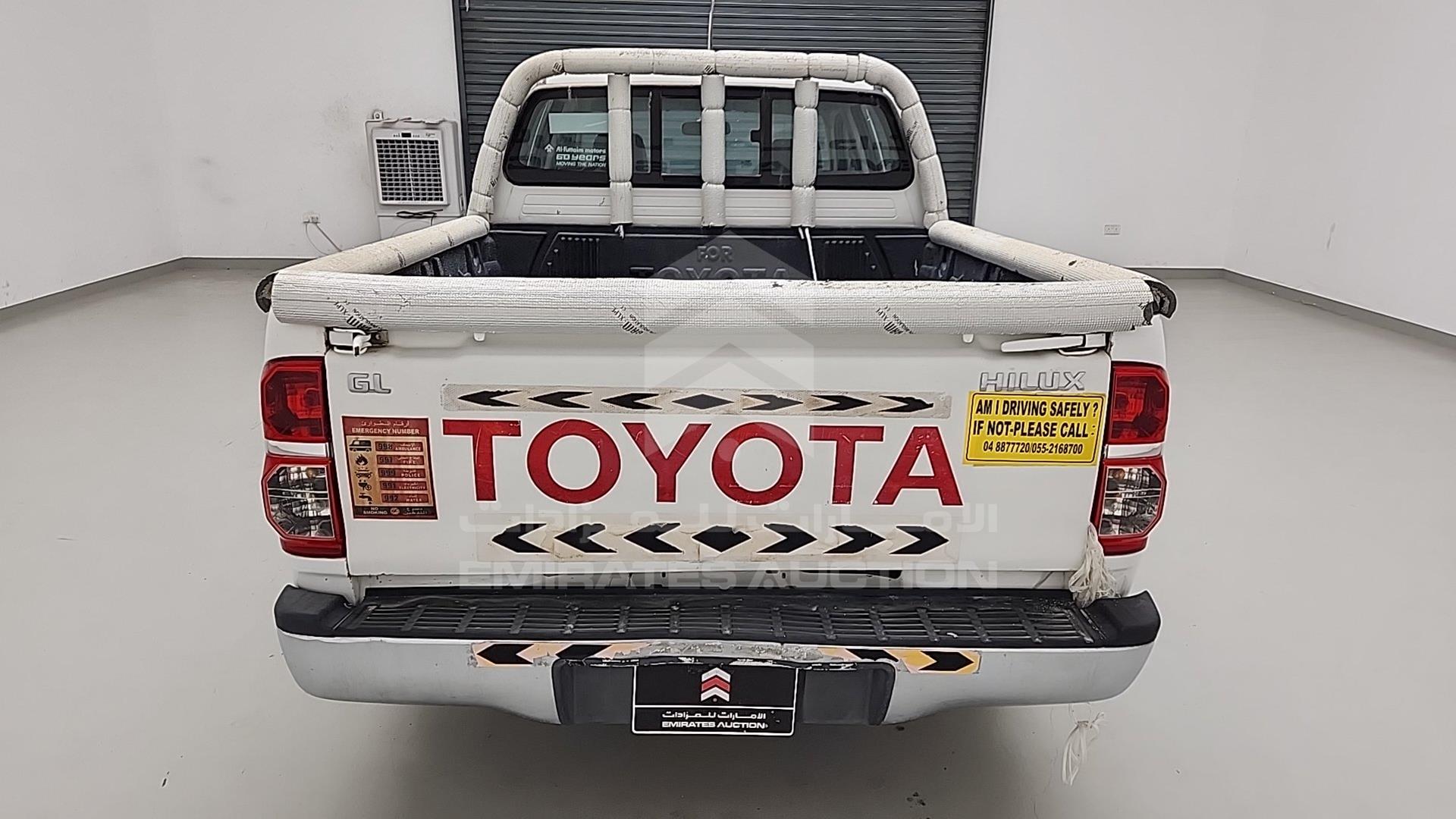 2015 TOYOTA HILUX VIN: MR0EX12G9F2356429