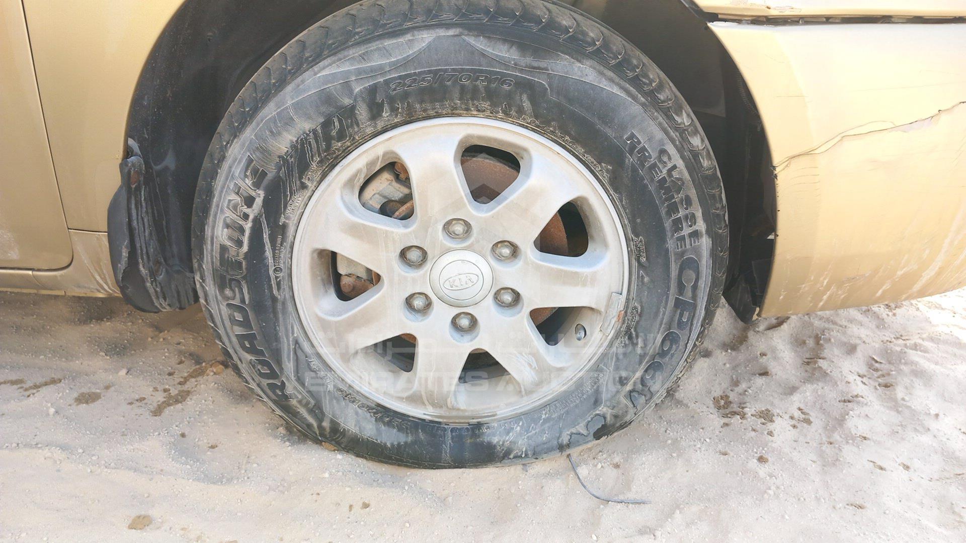 2008 KIA CARNIVAL VIN: KNAMB763986252972