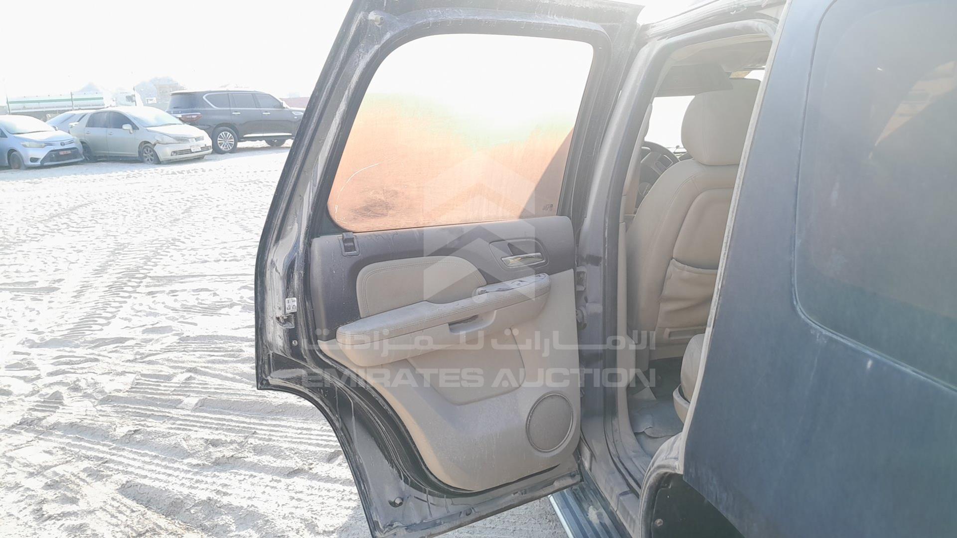 2010 GMC YUKON VIN: 1GKUKEEF7AR216189