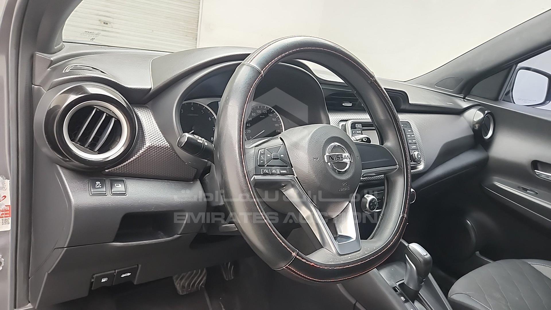 2018 NISSAN KICKS VIN: 3N1CP5C94JL502324