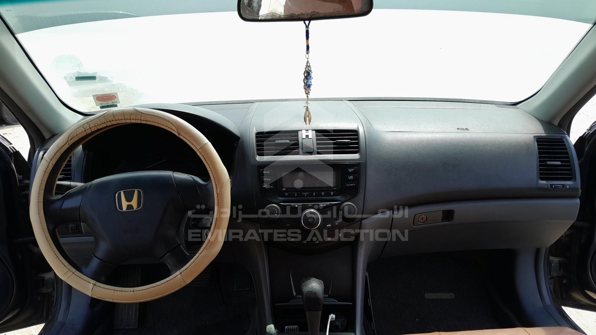 2006 HONDA ACCORD VIN: JHMCM56526C413951