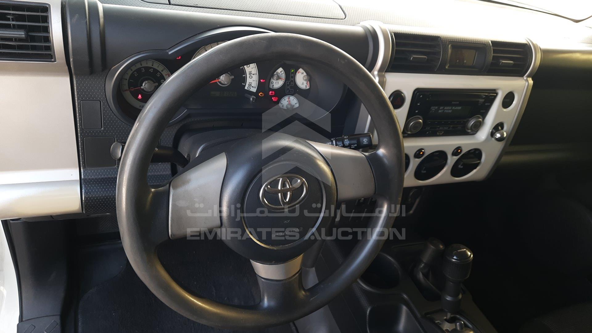 2013 TOYOTA FJ CRUISER VIN: JTEBU11F3DK171627