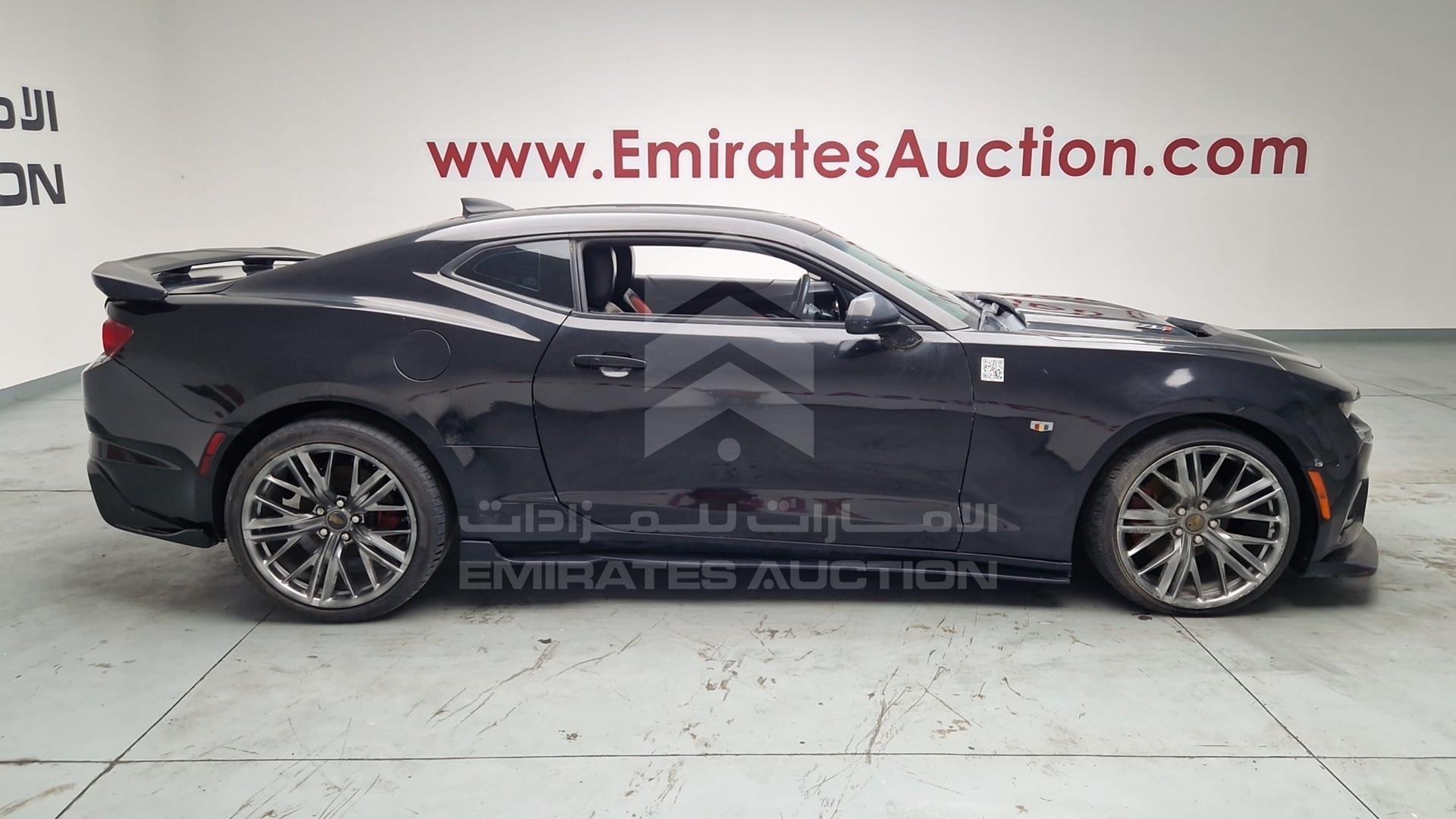 2019 CHEVROLET CAMARO ZL1 VIN: 1G1FB1RX1K0137549