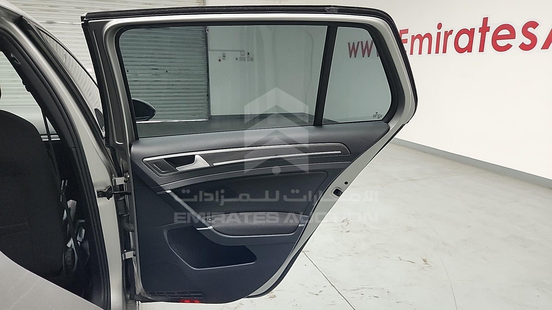 2019 VOLKSWAGEN GOLF VIN: WVWFL2AU5KW003524