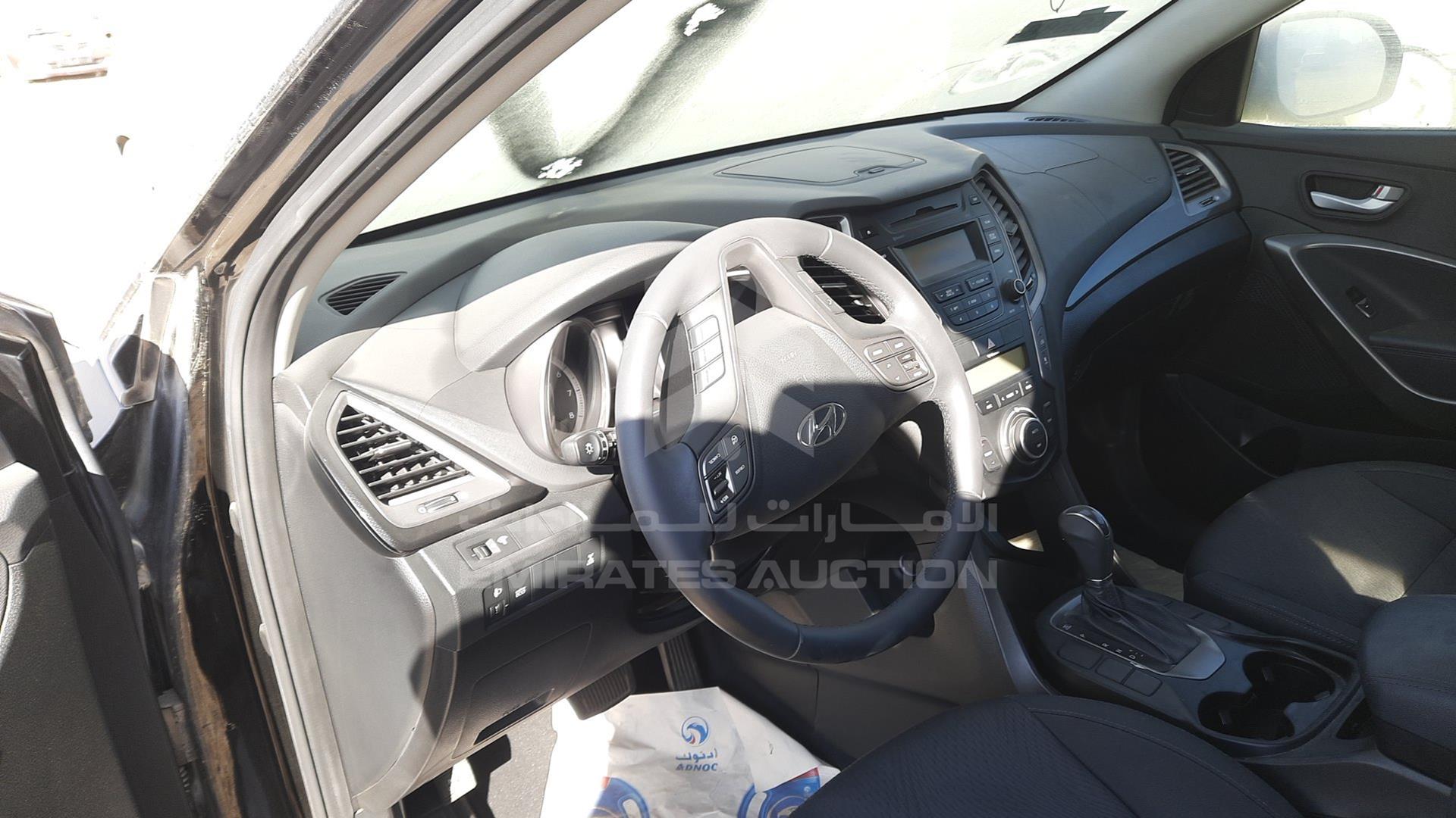 2014 HYUNDAI SANTA FE VIN: KMHSN81E3EU030365