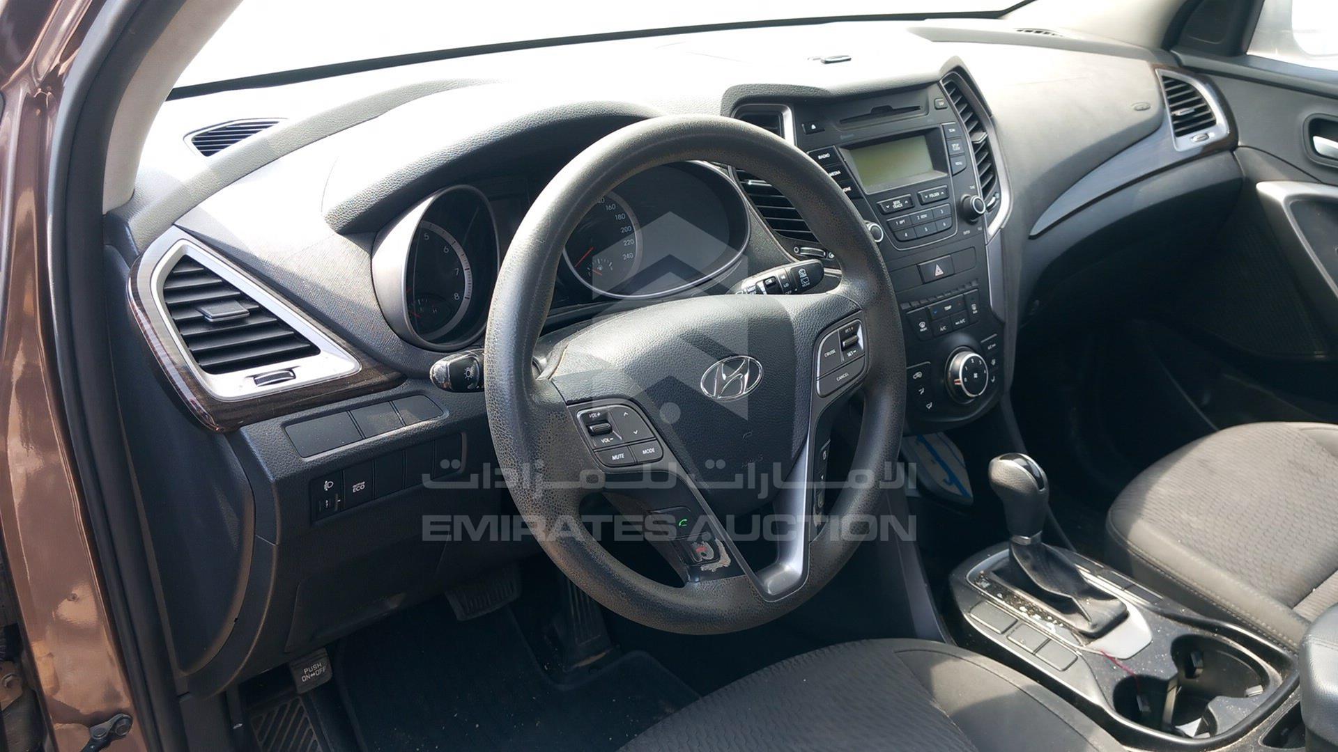 2014 HYUNDAI SANTA FE VIN: KMHST81C1EU248387