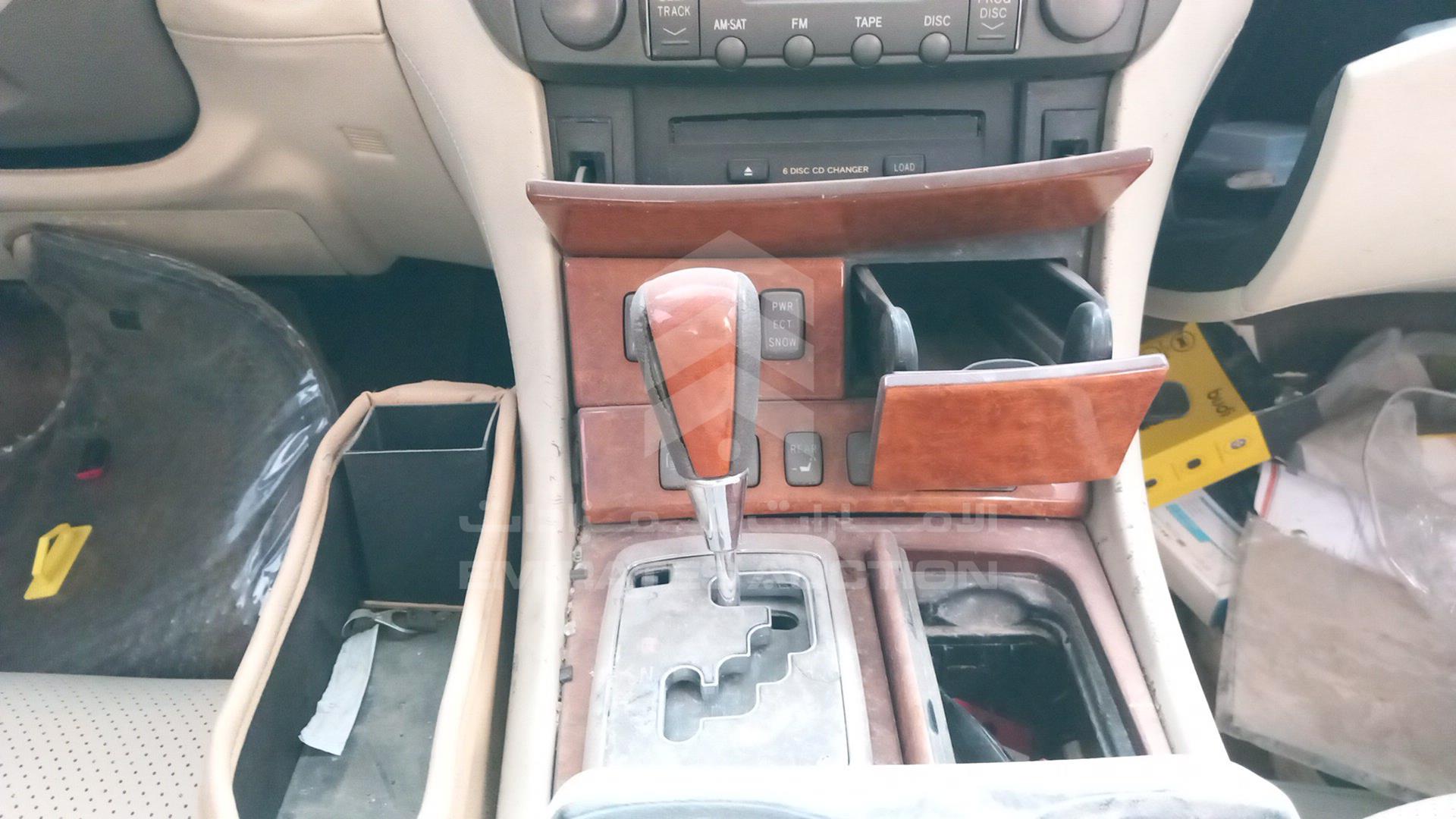 2004 LEXUS LS 430 VIN: JTHBN36F040128217