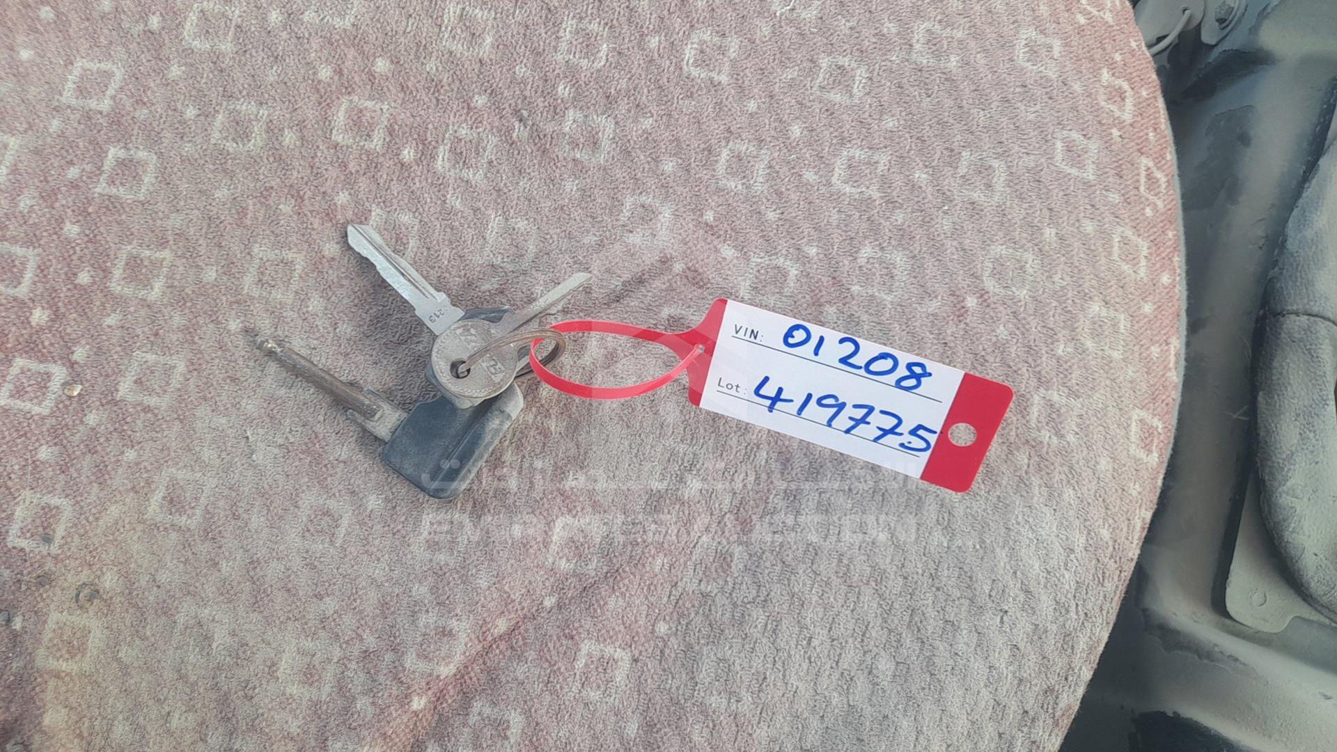 2005 TATA LPO1316-55 VIN: MAT38906652L01208