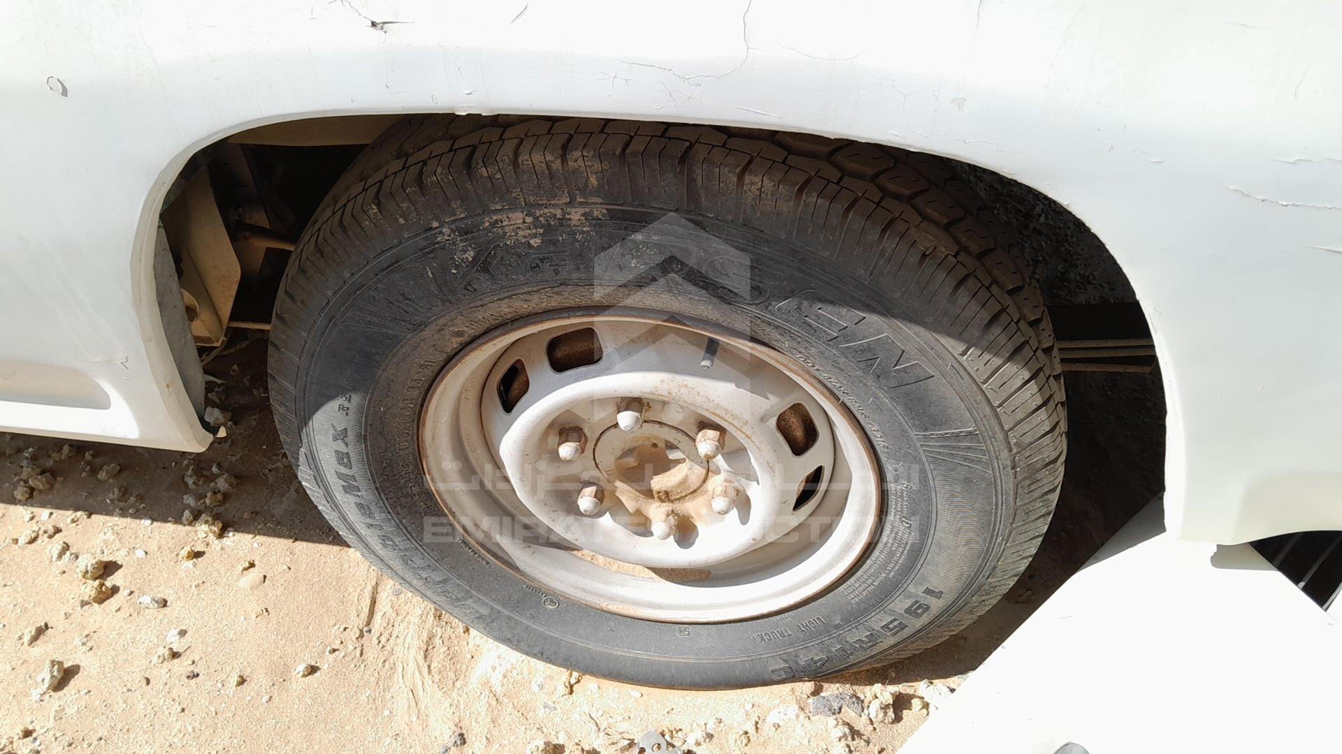 1992 NISSAN URVAN VIN: VNGE24-004315