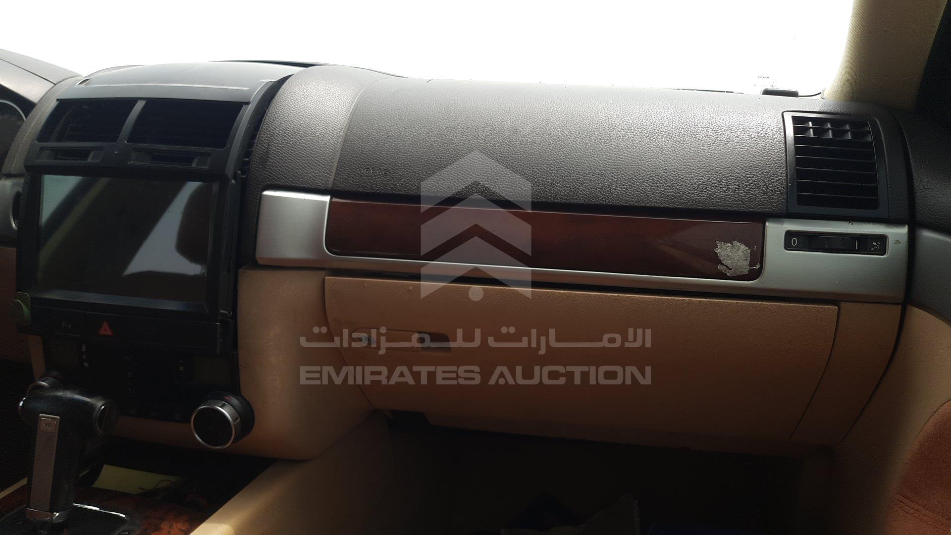 WVGAE27L06D048337 - 2006 Volkswagen Touareg - #353928
