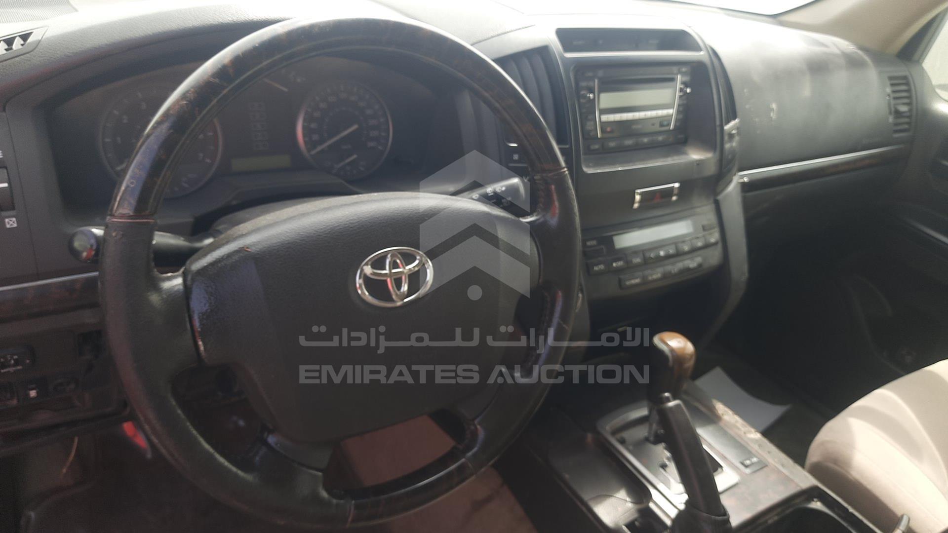 2011 TOYOTA LAND CRUISER VIN: JTMHU09J7B5052802