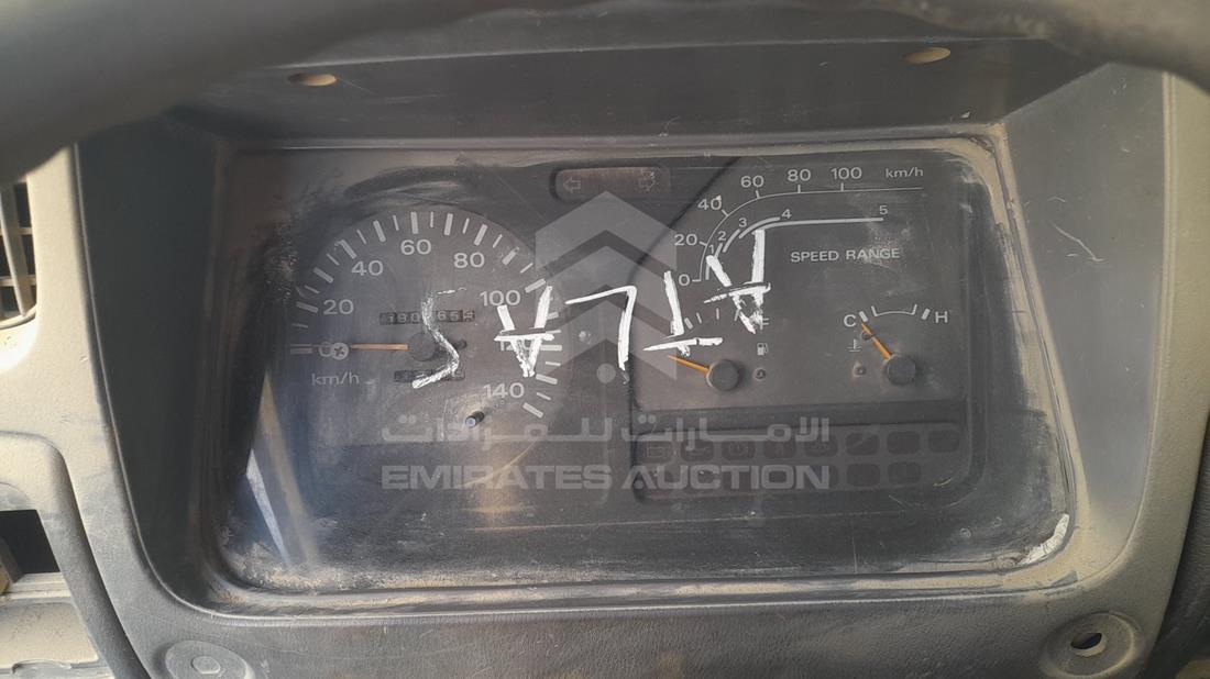 Nissan Diesel UD — Speedometer & RPM Gauges — Photo 14