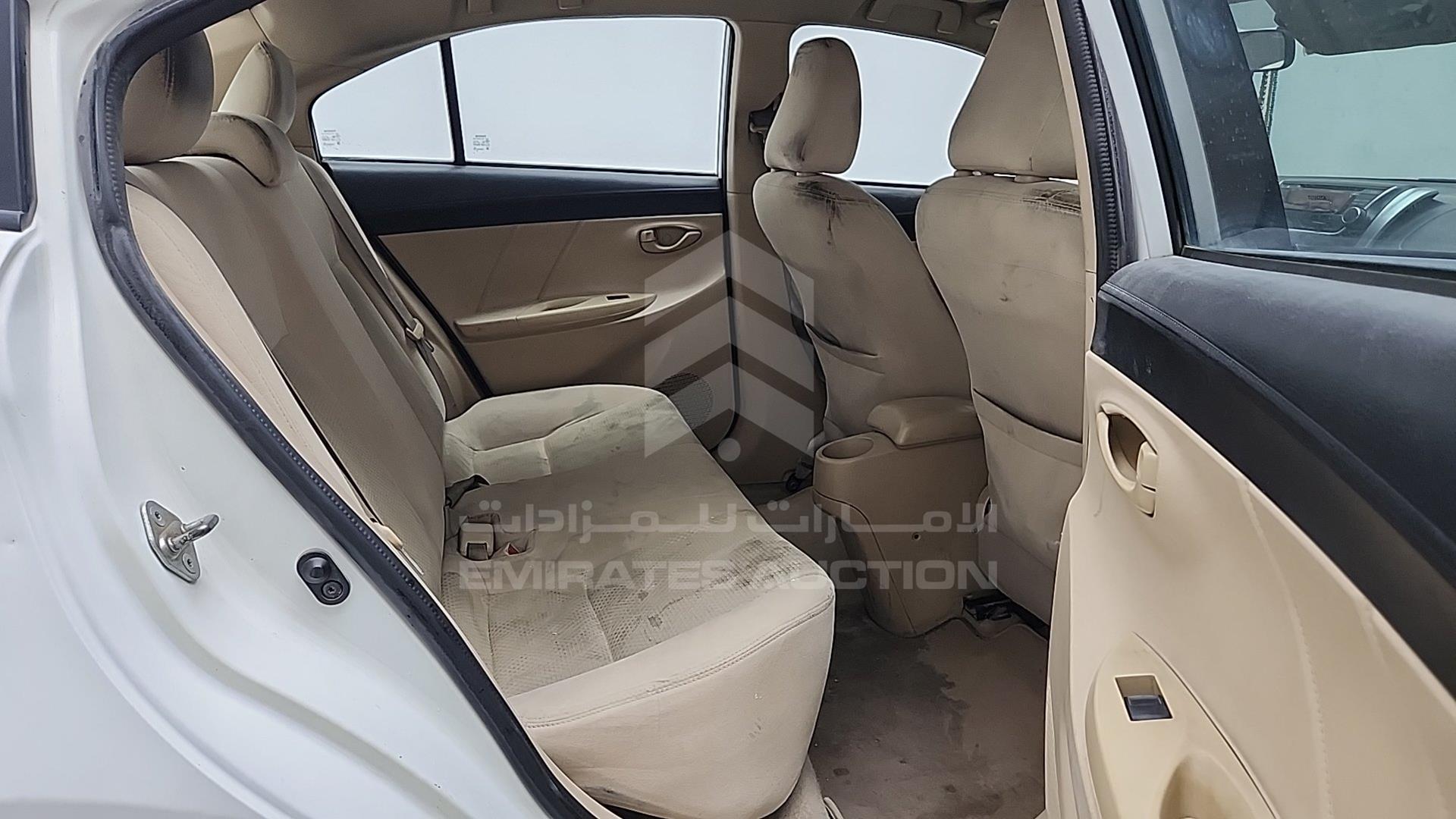 2015 TOYOTA YARIS VIN: MHFBT9F34F6028237