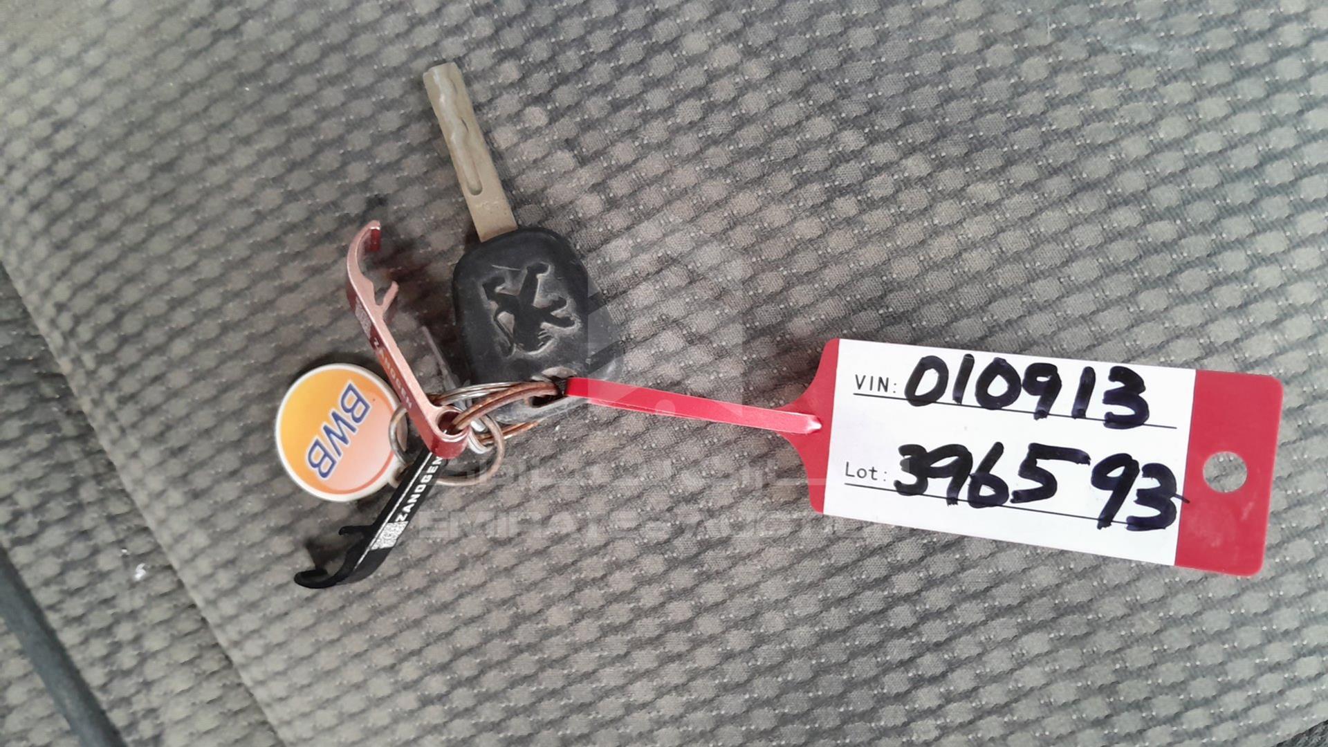 2011 PEUGEOT 207 VIN: VF3WC5FS9BW010913