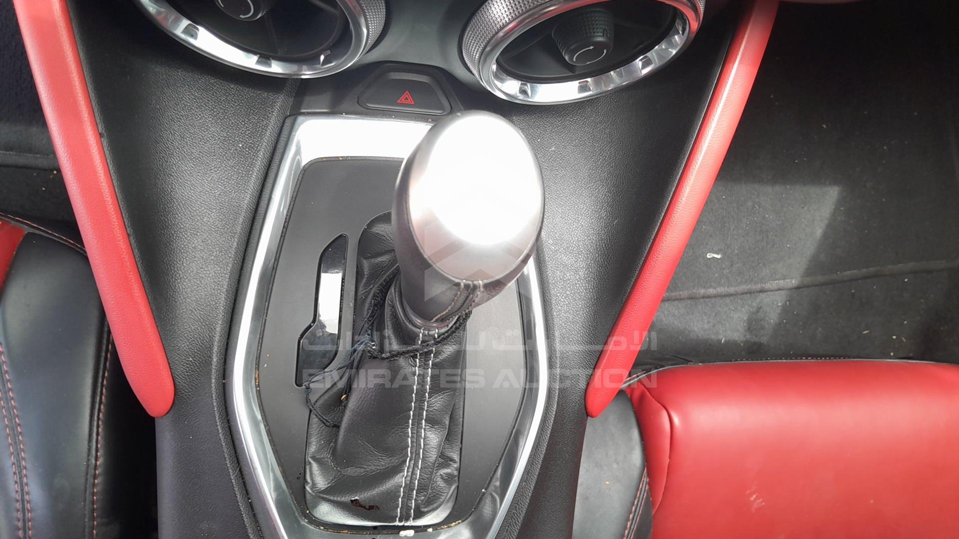 2019 CHEVROLET CAMARO VIN: 1G1FB1RS8K0133230