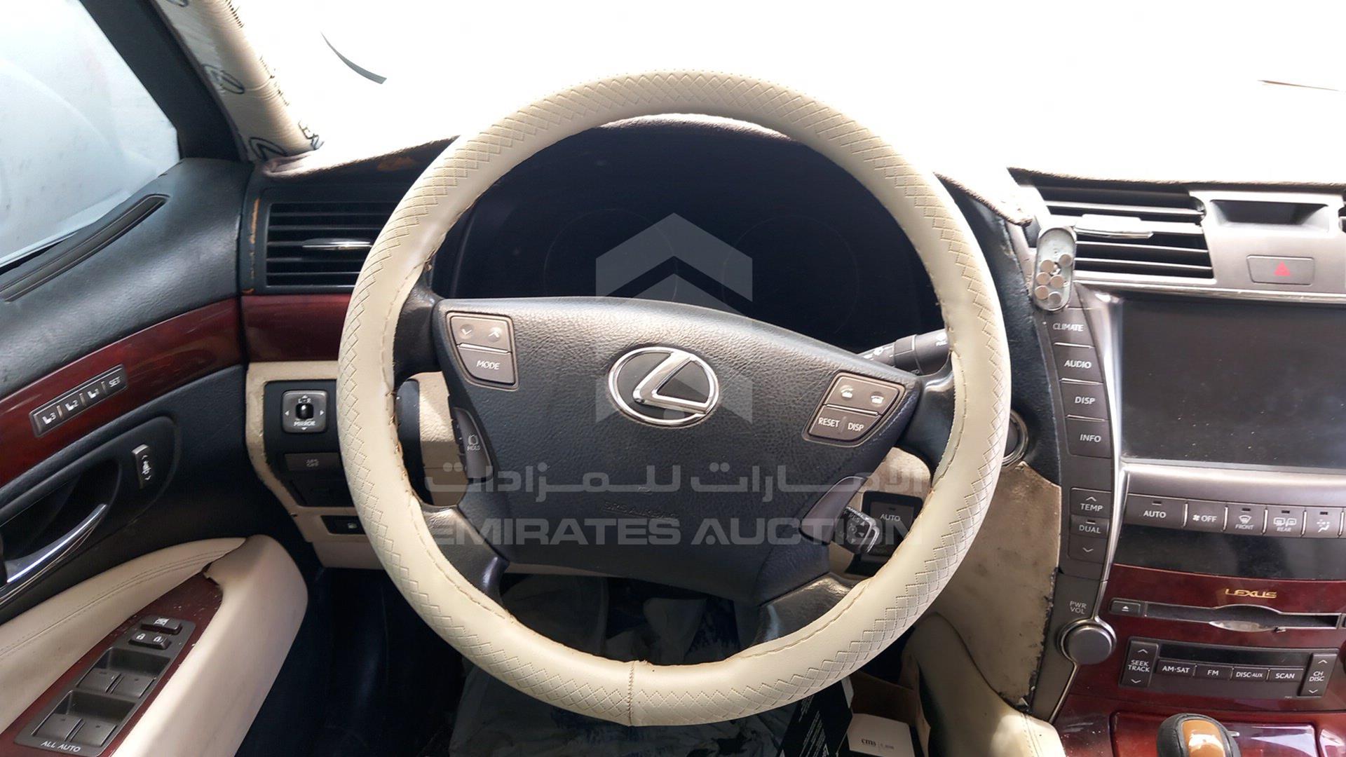 2008 LEXUS --- VIN: JTHBL46F685066911