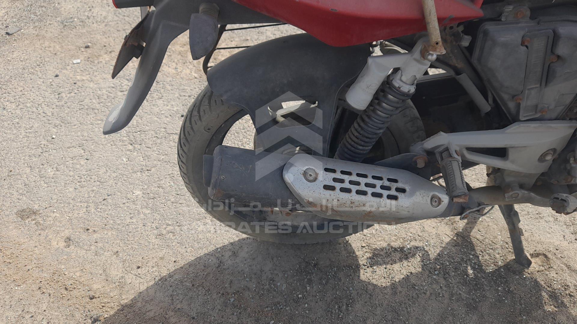 2010 BAJAJ 150 CC VIN: MD2DHDHZZSCK90744