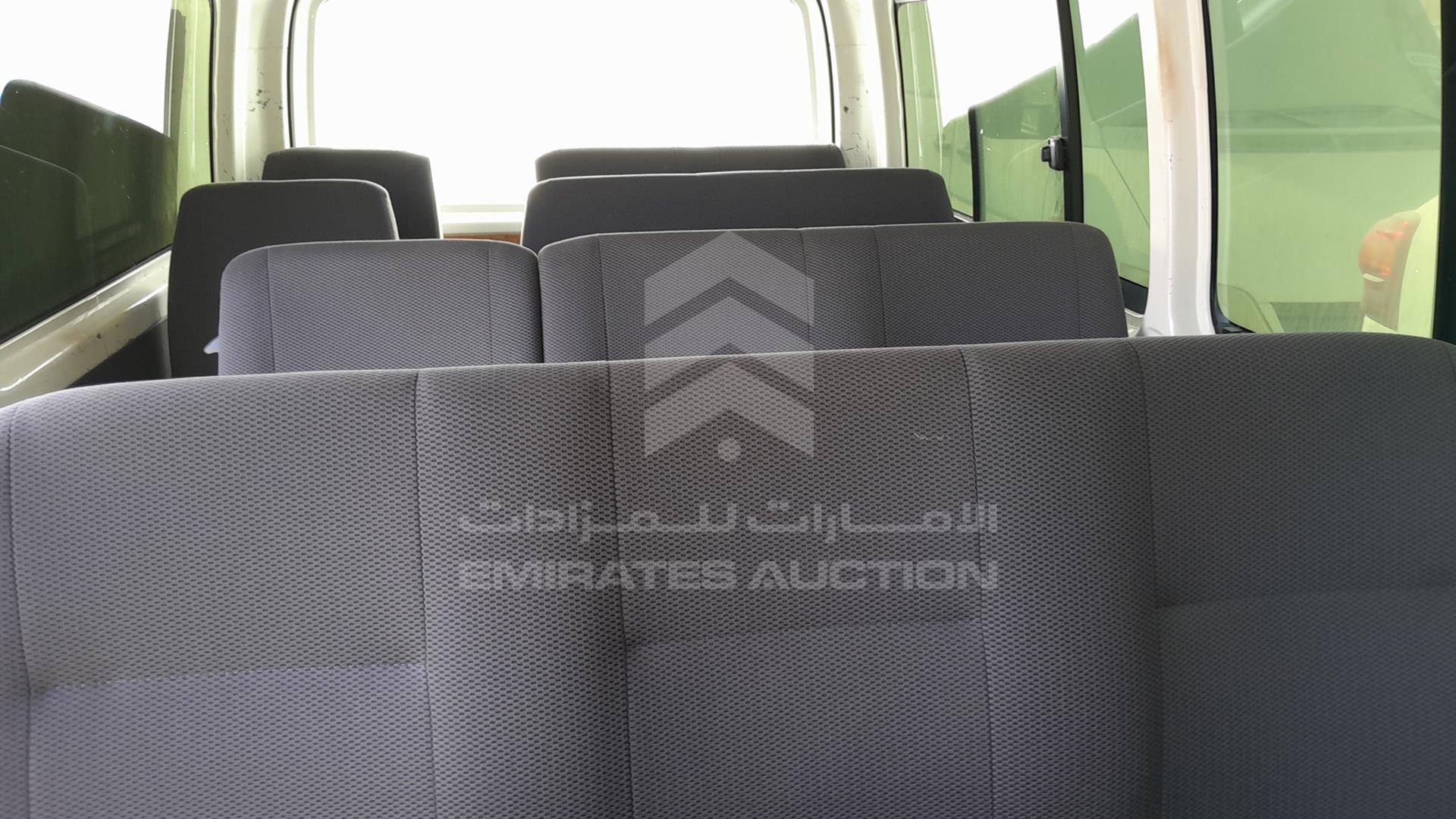 2013 TOYOTA HIACE VIN: JTGJX02P6D0046015