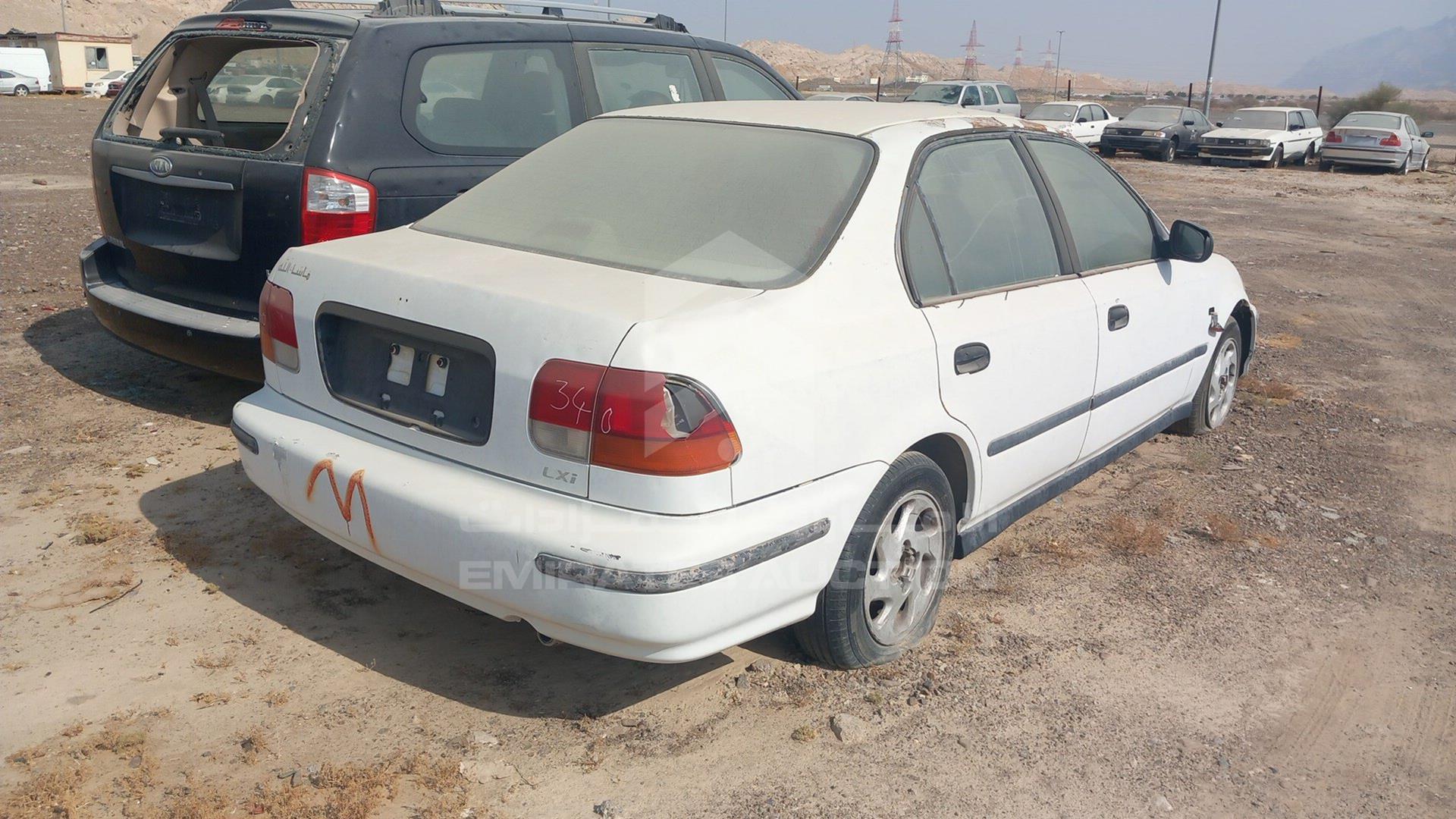 0 HONDA --- VIN: JHMEK35400S108212