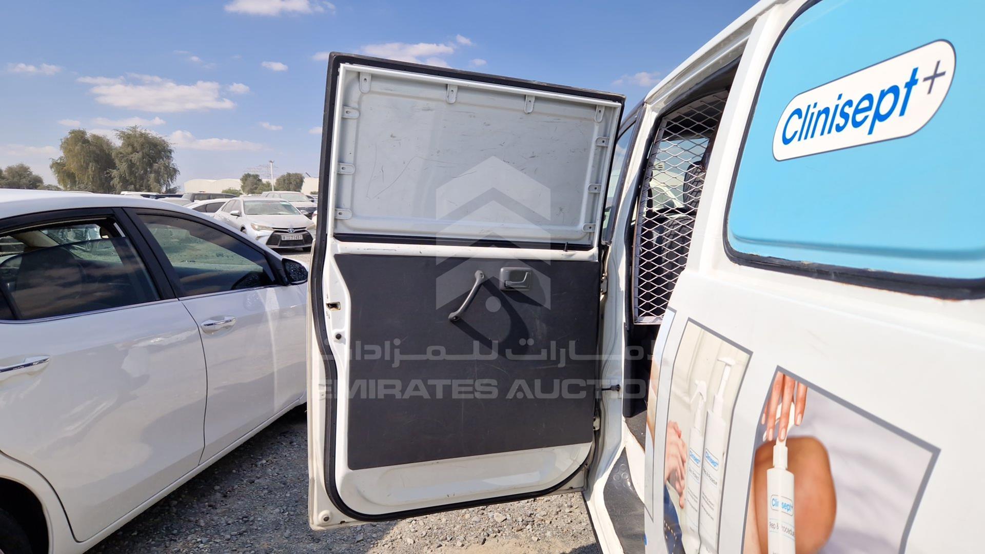 2012 SUZUKI APV VIN: MHYDN71V4CJ303153