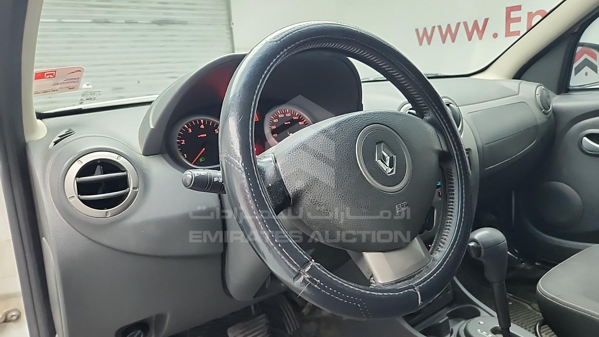 2015 RENAULT DUSTER VIN: VF1HSRCA3FA510706