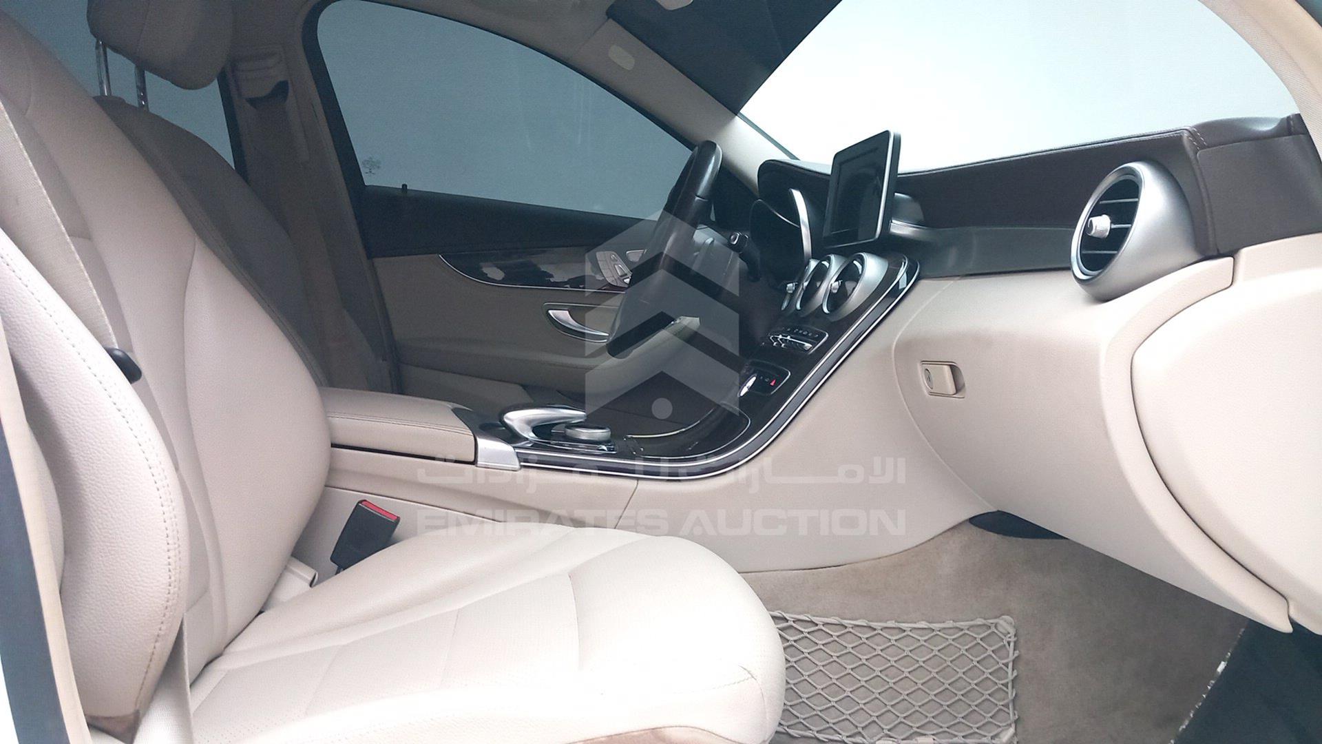 2015 MERCEDES C 300 VIN: 55SWF4KBXFU040349