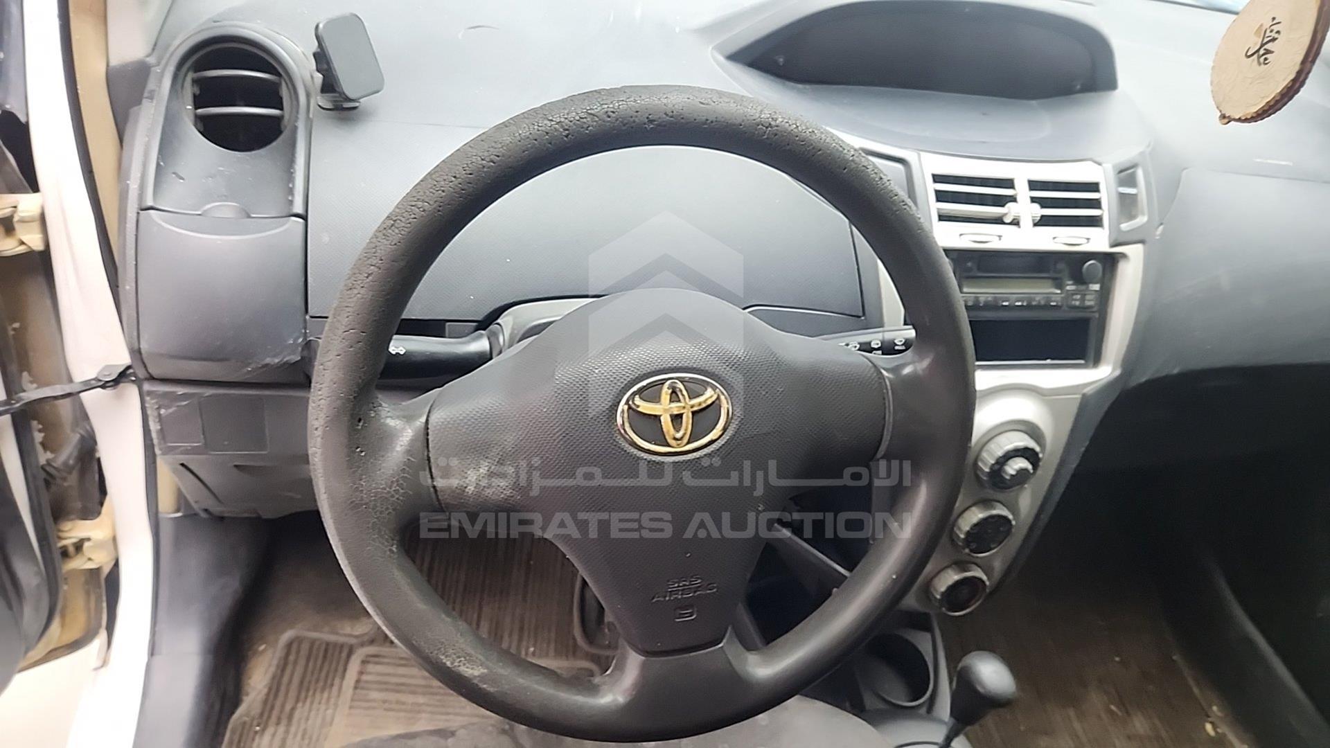 2007 TOYOTA YARIS VIN: JTDKW923275045523
