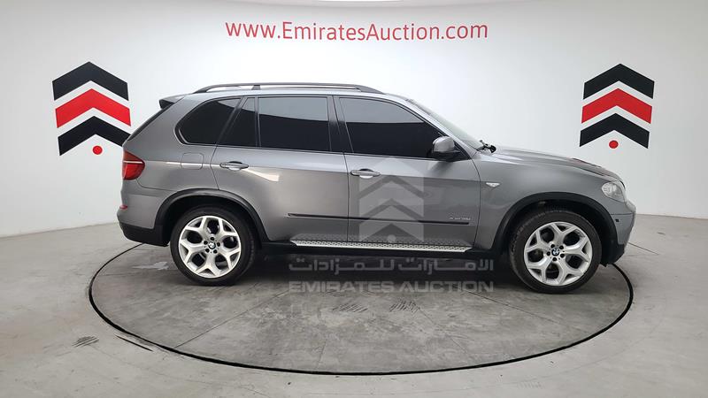 WBAZV4102DL926884 Auction: EmiratesAuction Lot: 409005 WBAZV4102DL926884 BMW X5 2013 GREY Photo 43