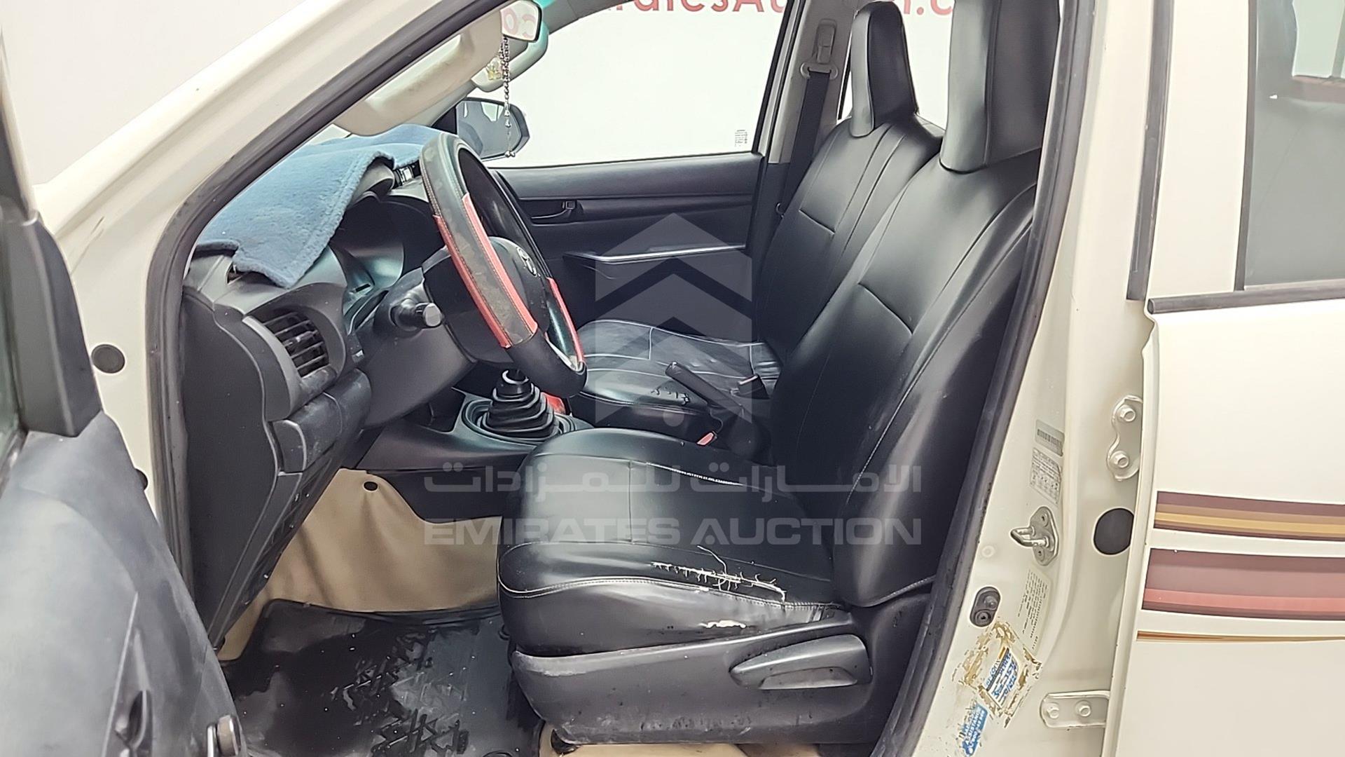 2019 TOYOTA HILUX VIN: MR0DX9CD1K2521317