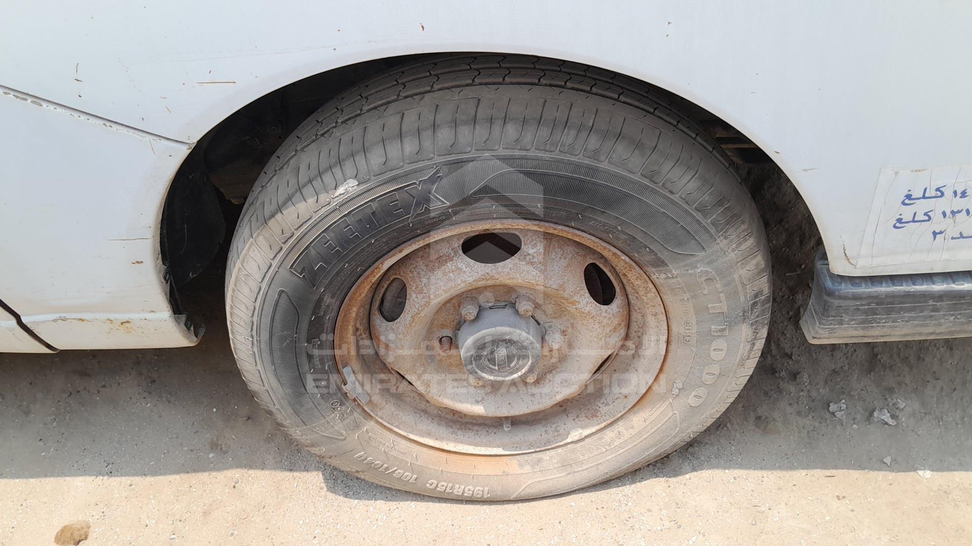 2002 NISSAN URVAN VIN: JN6FE52S22X400429