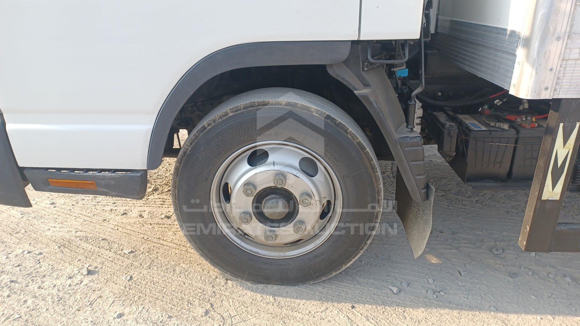 2022 MITSUBISHI CANTER VIN: JL6BGH6AXNK006135