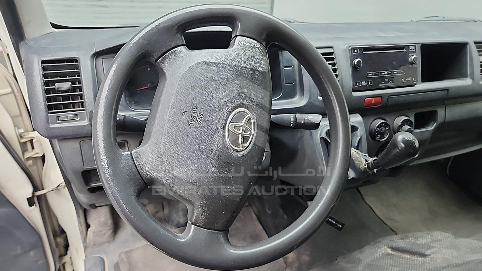 2015 TOYOTA HIACE VIN: JTGRX12P8F8046479