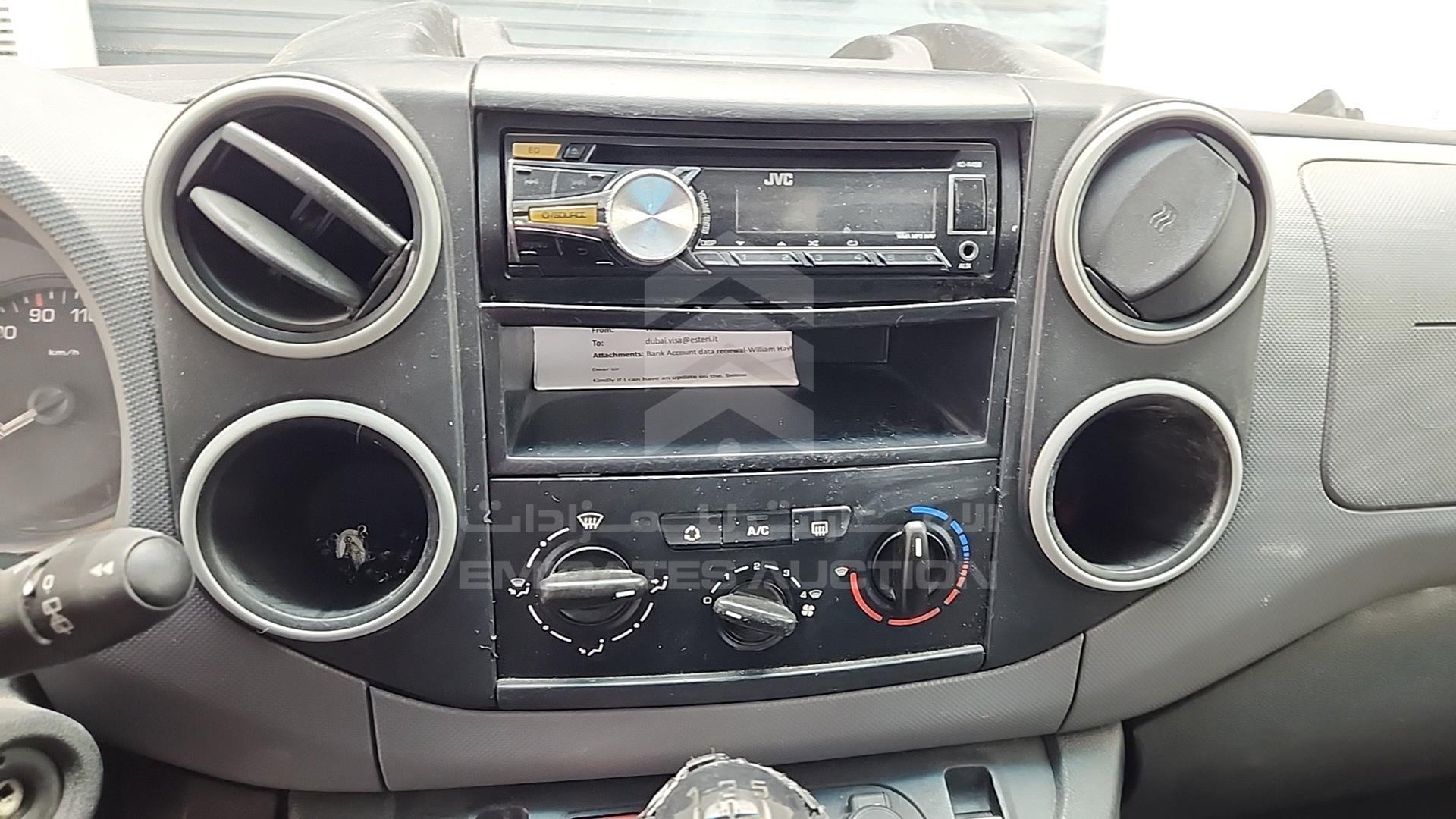 2015 PEUGEOT PARTNER VIN: VF37JNFU5FJ510288