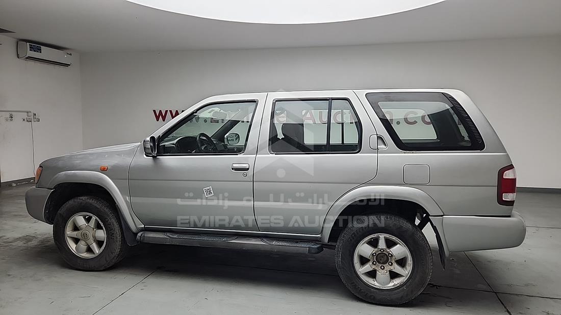 2005 Nissan Pathfinder — Rear Left Angle — Photo 10