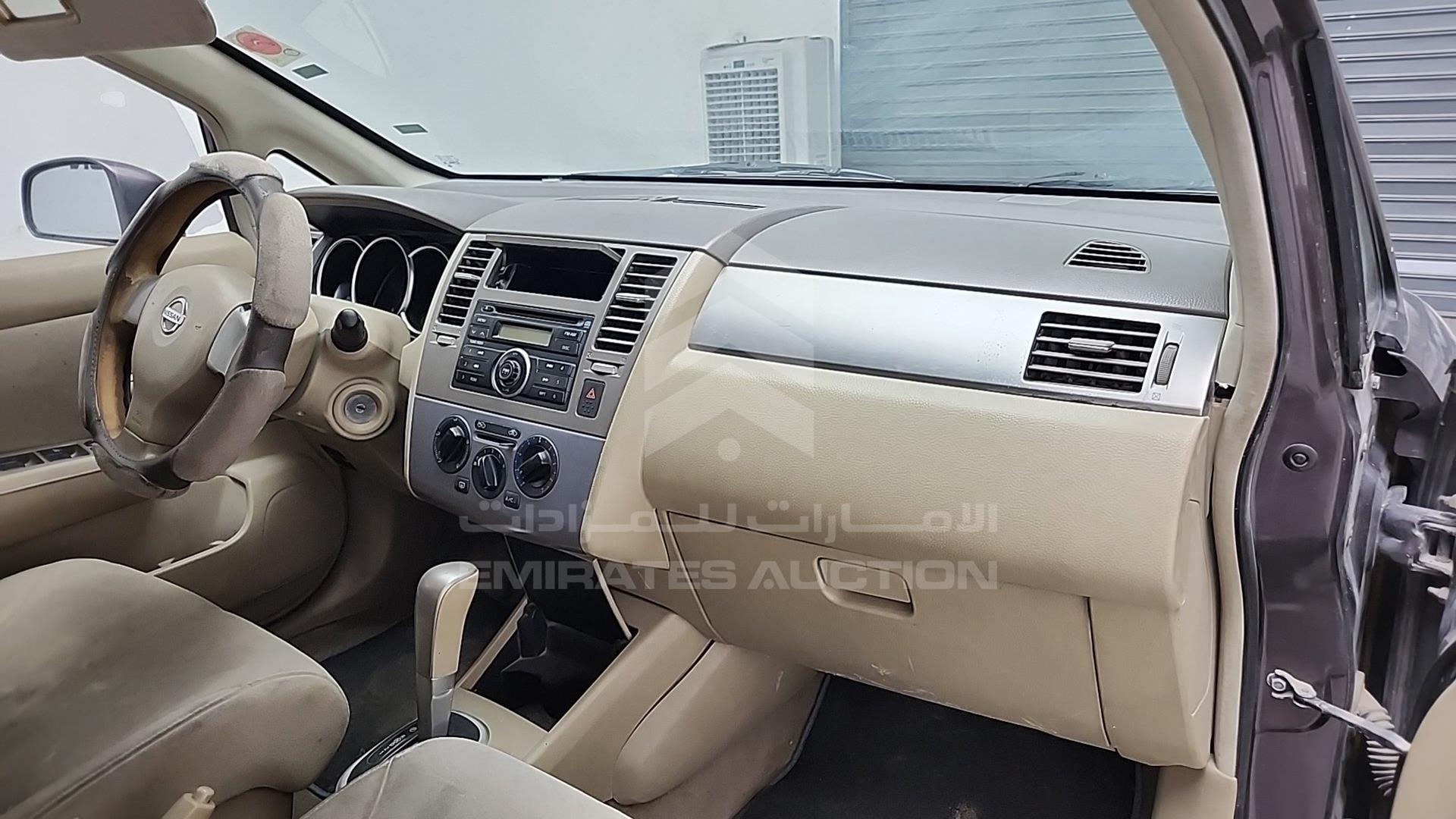 2008 NISSAN TIIDA VIN: JN1CC13C58T005515