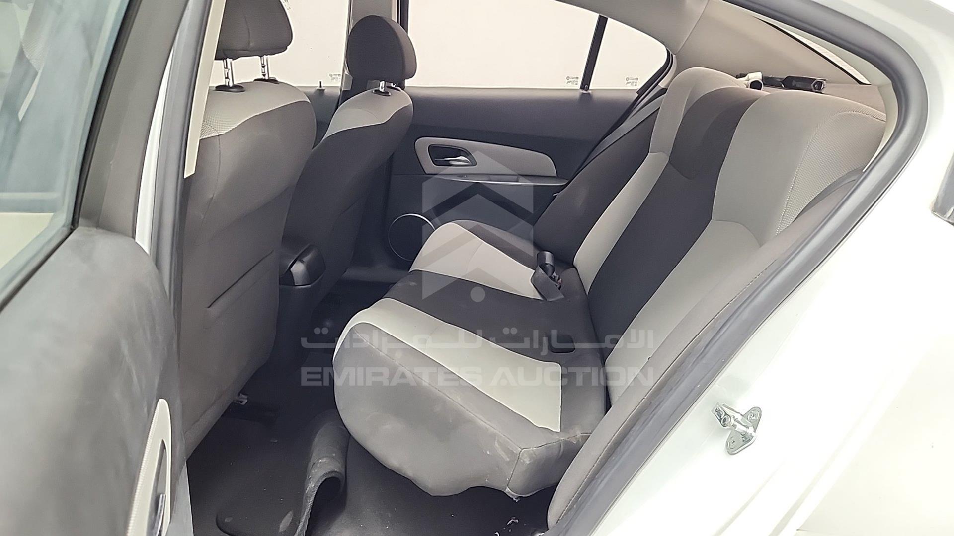 2016 CHEVROLET CRUZE LS VIN: KL1PJ5C51GK304623